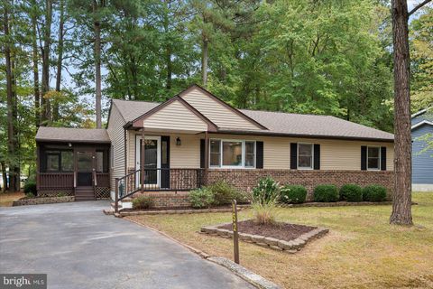 152 CAMELOT CIRCLE BERLIN MD 21811