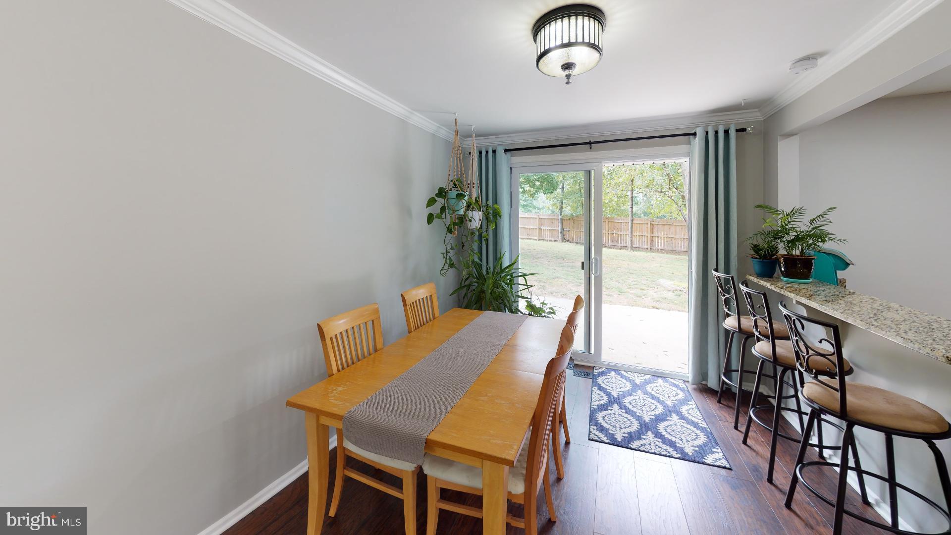 RIDGEFIELD - Residential