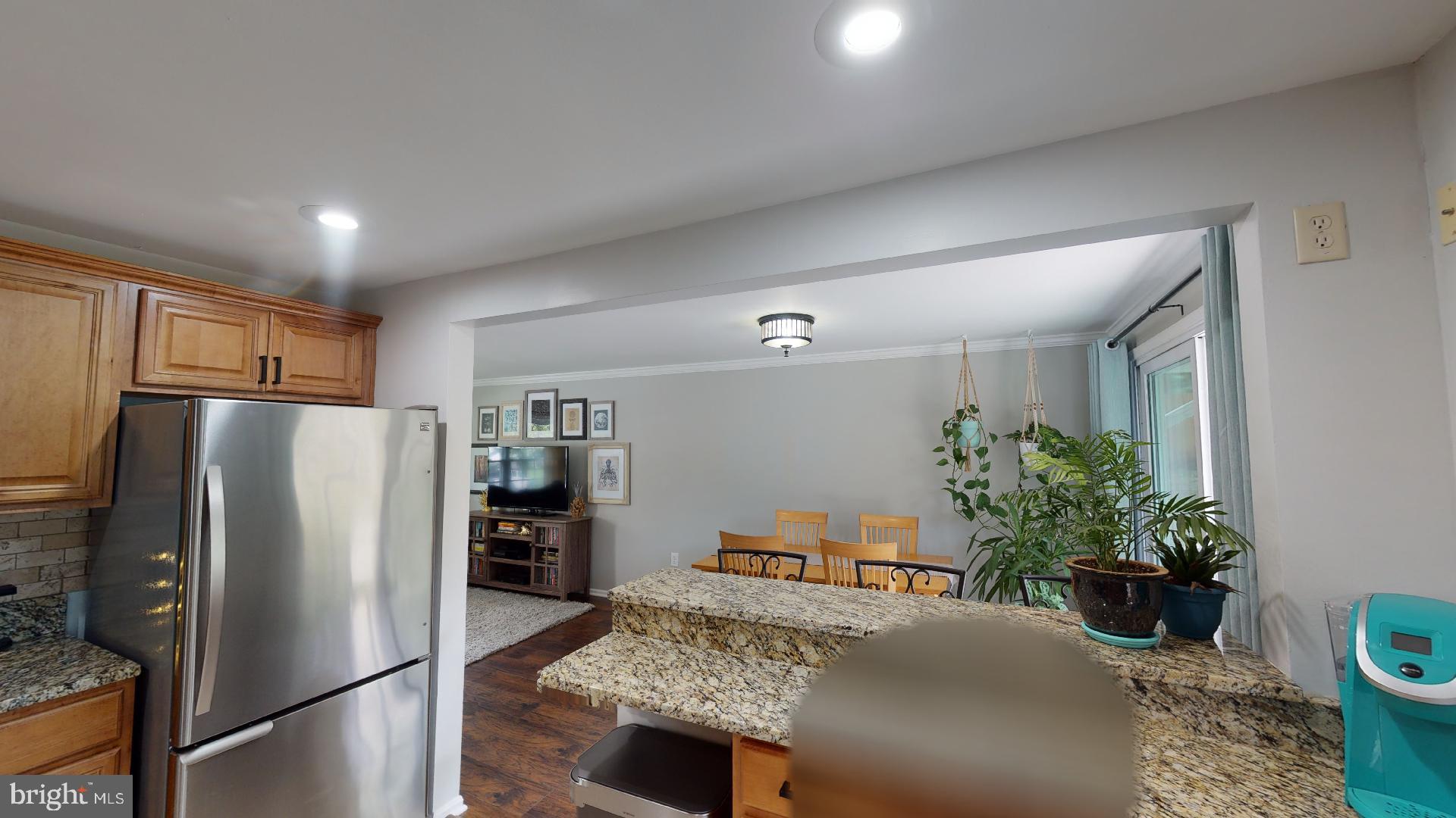 RIDGEFIELD - Residential