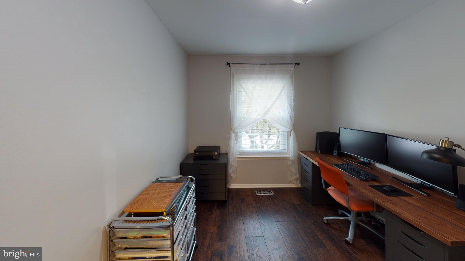 RIDGEFIELD - Residential