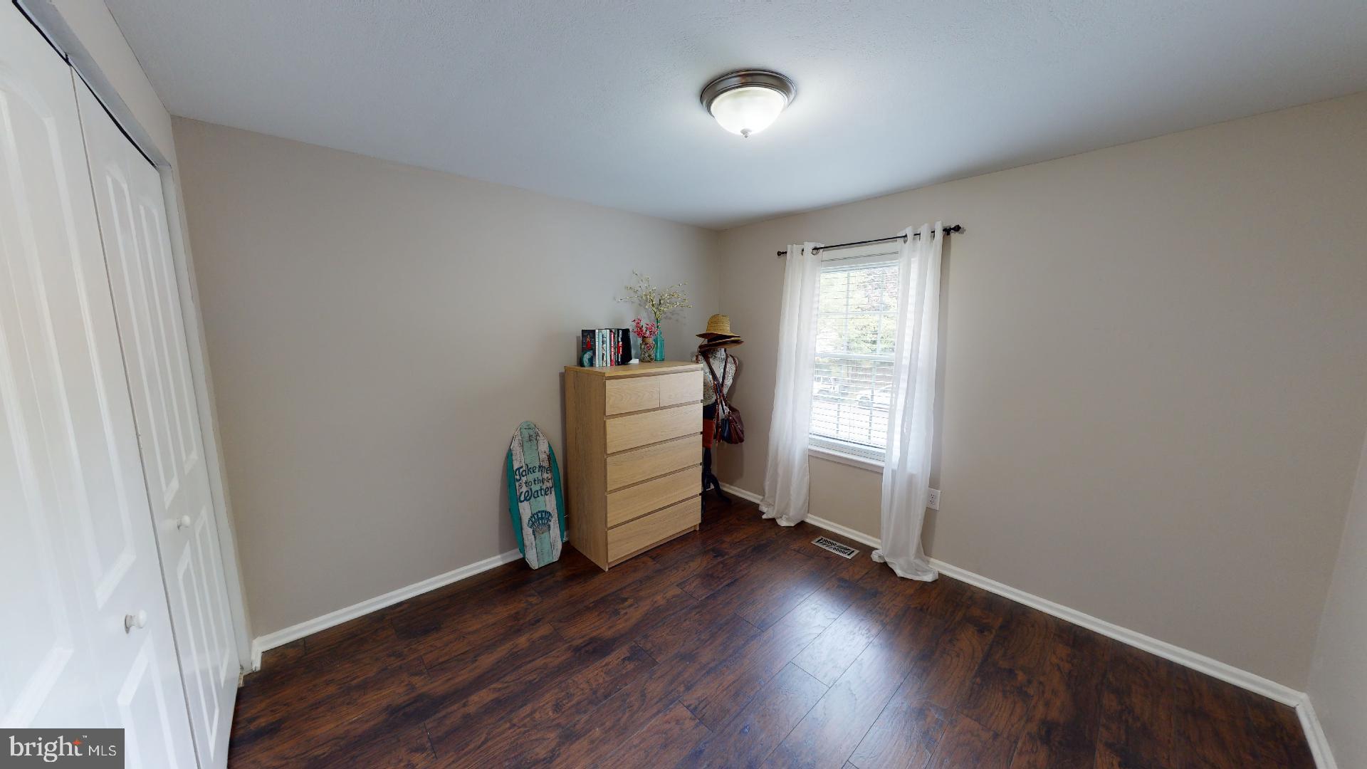 RIDGEFIELD - Residential