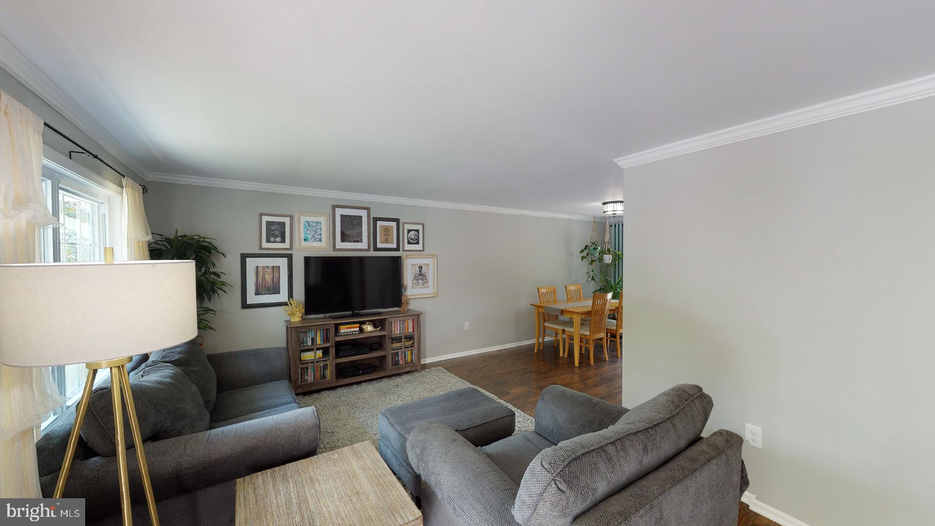 RIDGEFIELD - Residential