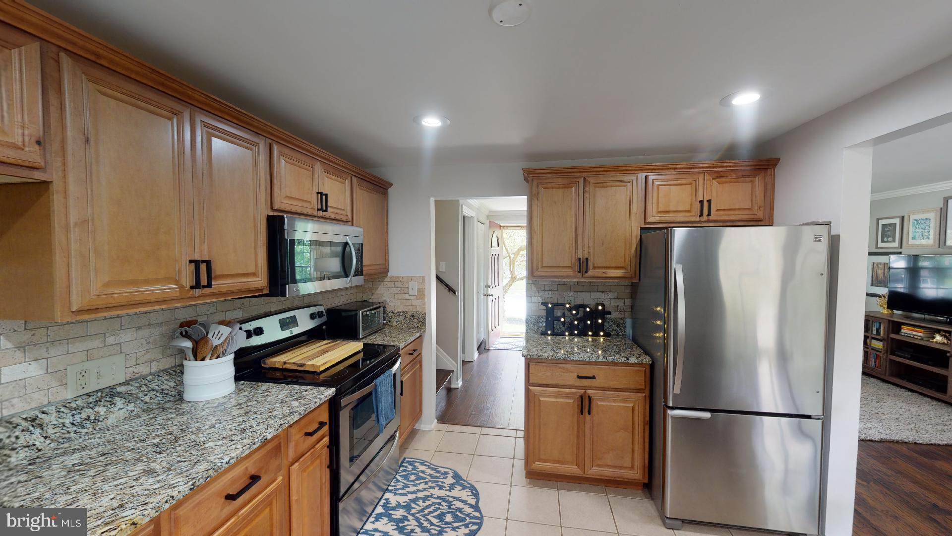 RIDGEFIELD - Residential