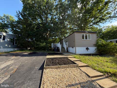 Mobile Home For Sale - 66 Roberts Road<br/> TOMS RIVER, NJ 08755