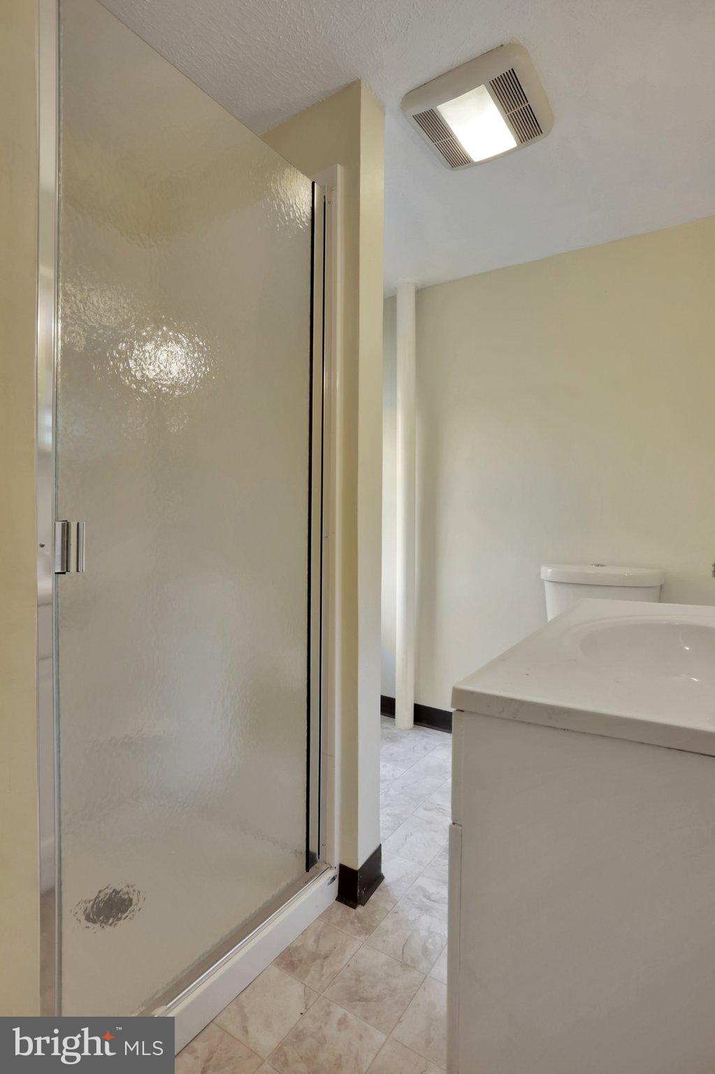 CHARLES TOWN - Residential