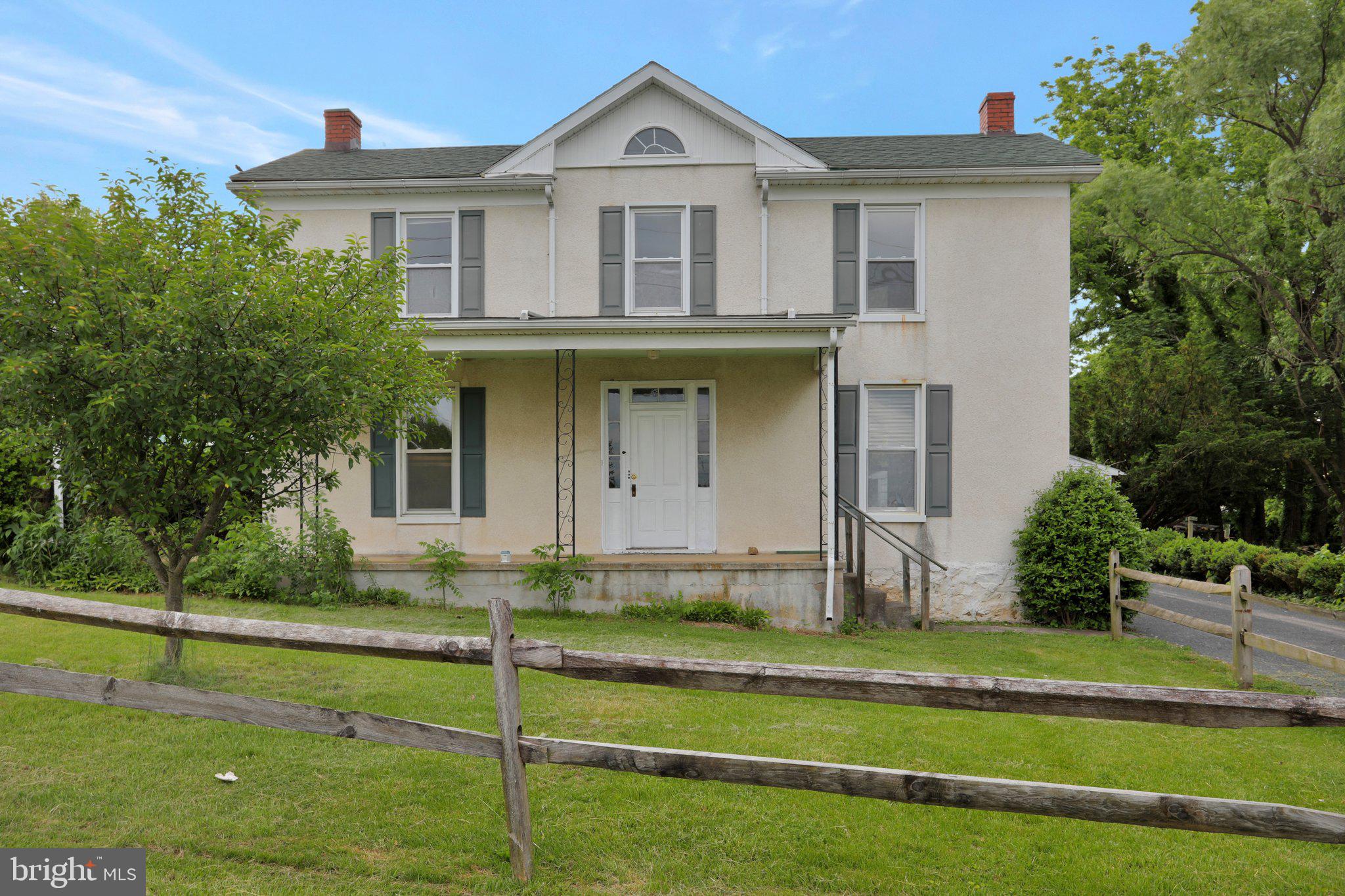 CHARLES TOWN - Residential