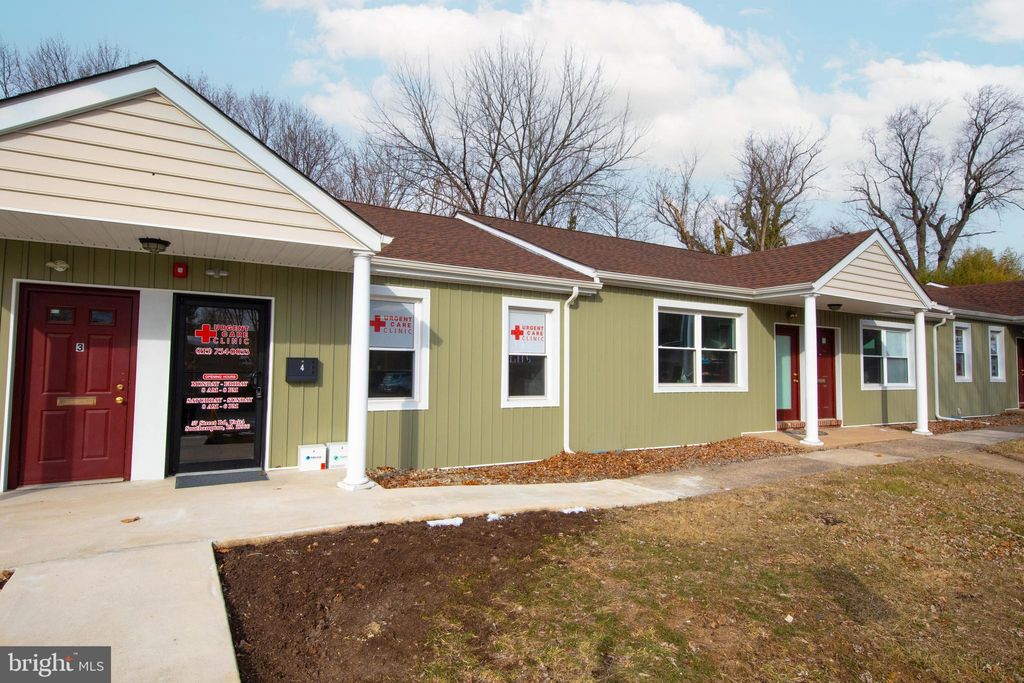 Photo of SOUTHAMPTON, PA 18966 (MLS # PABU2113432)