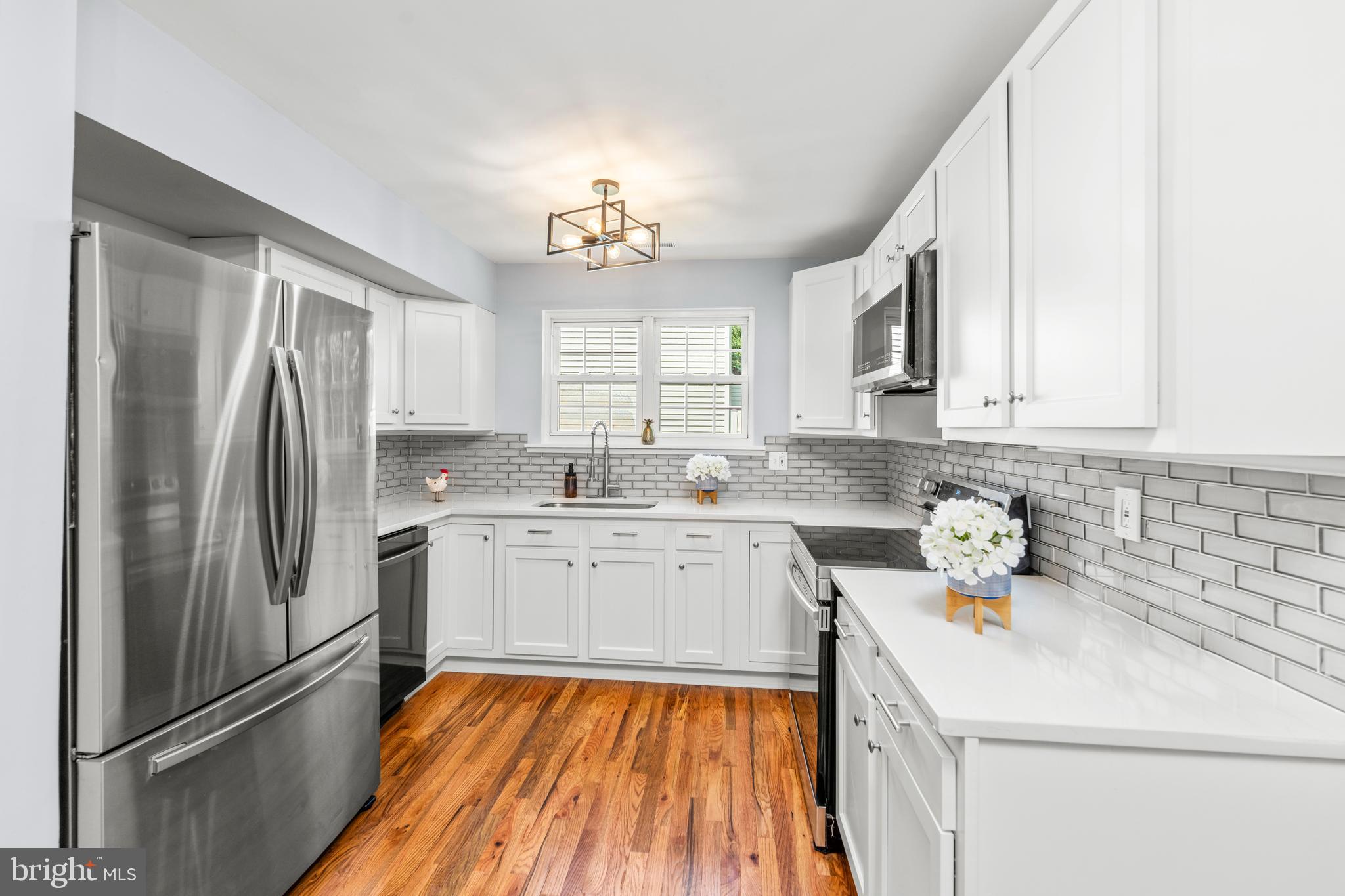 WILLOUGHBY WOODS - Residential