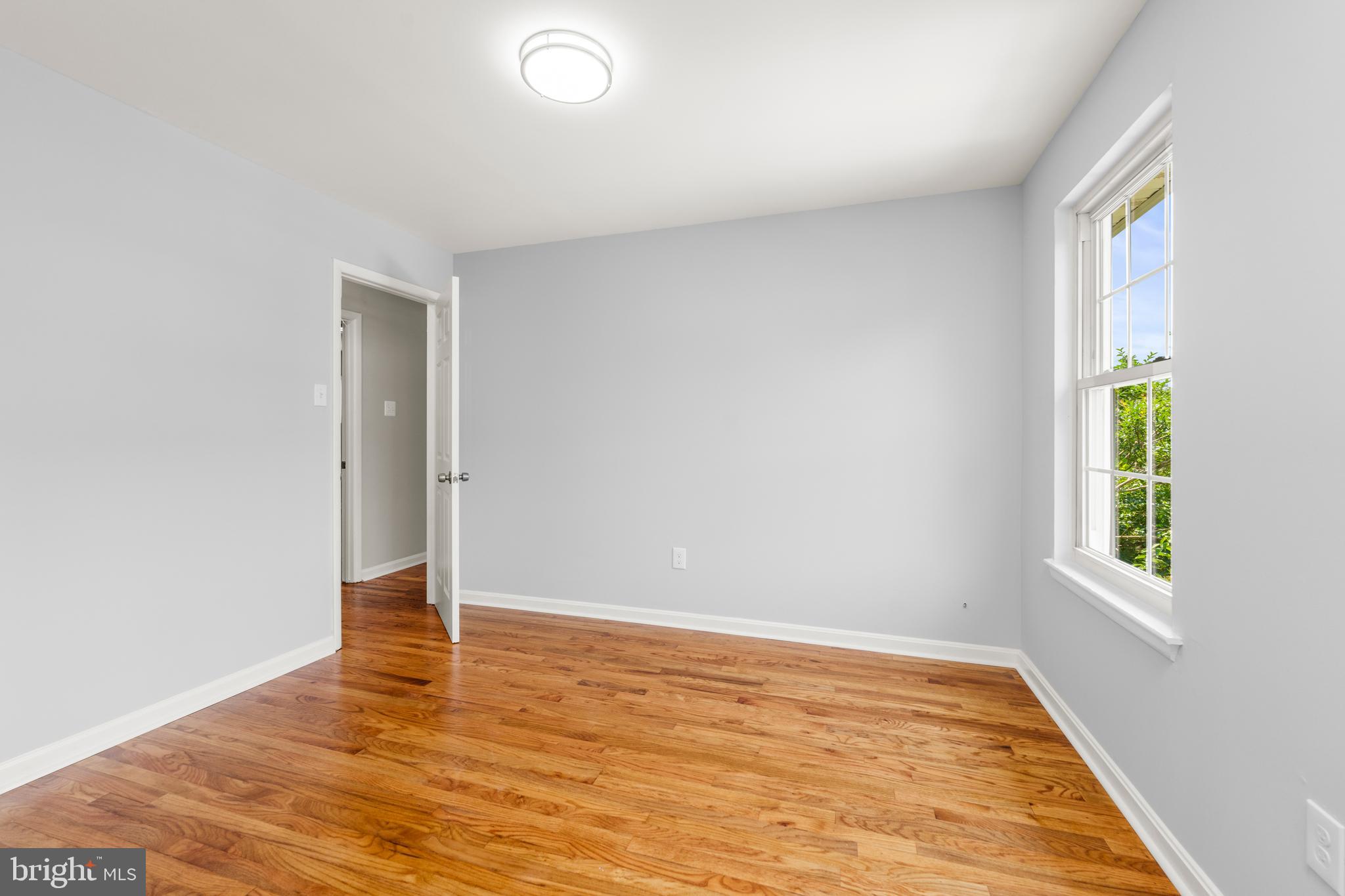 WILLOUGHBY WOODS - Residential