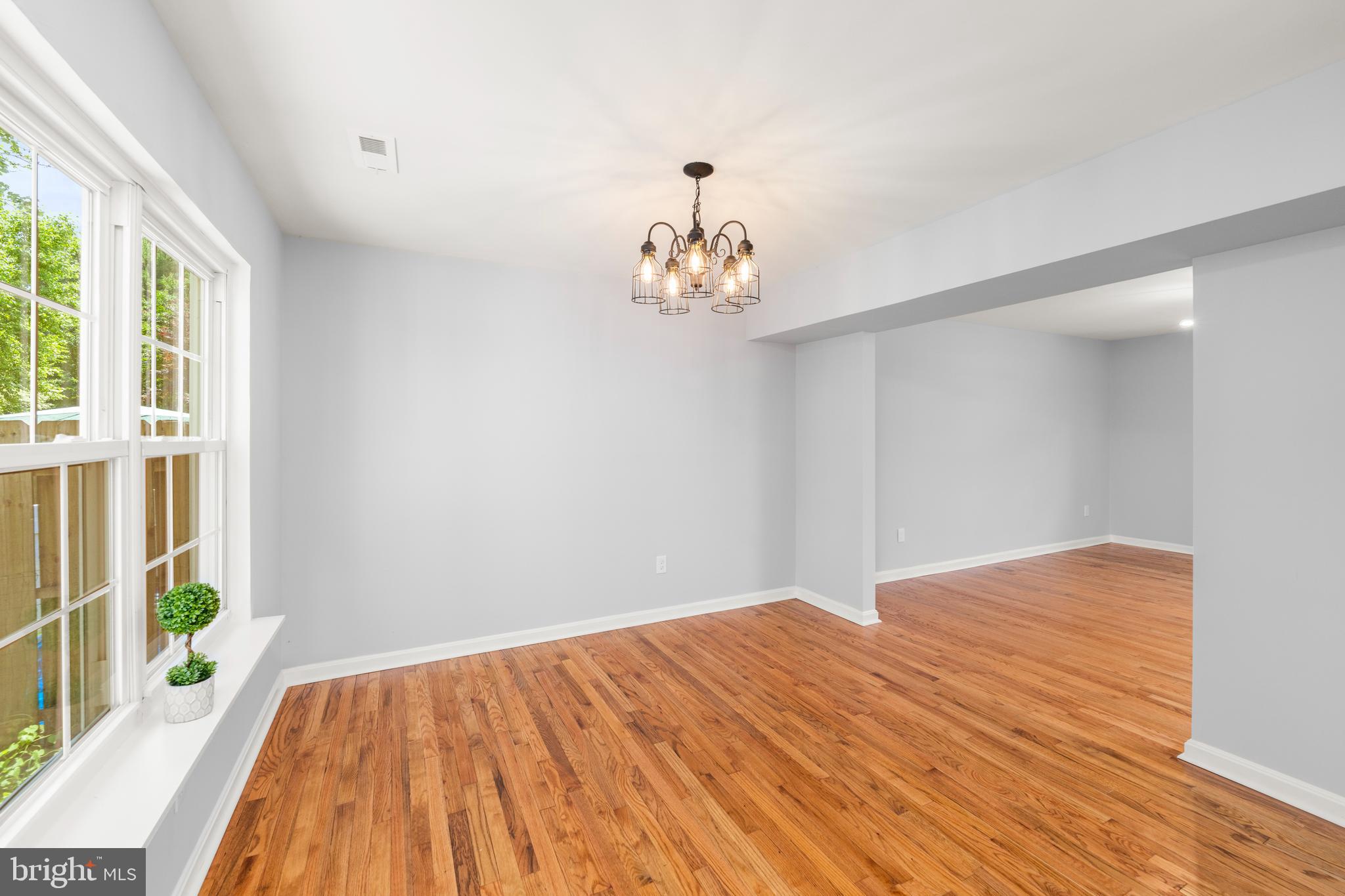 WILLOUGHBY WOODS - Residential