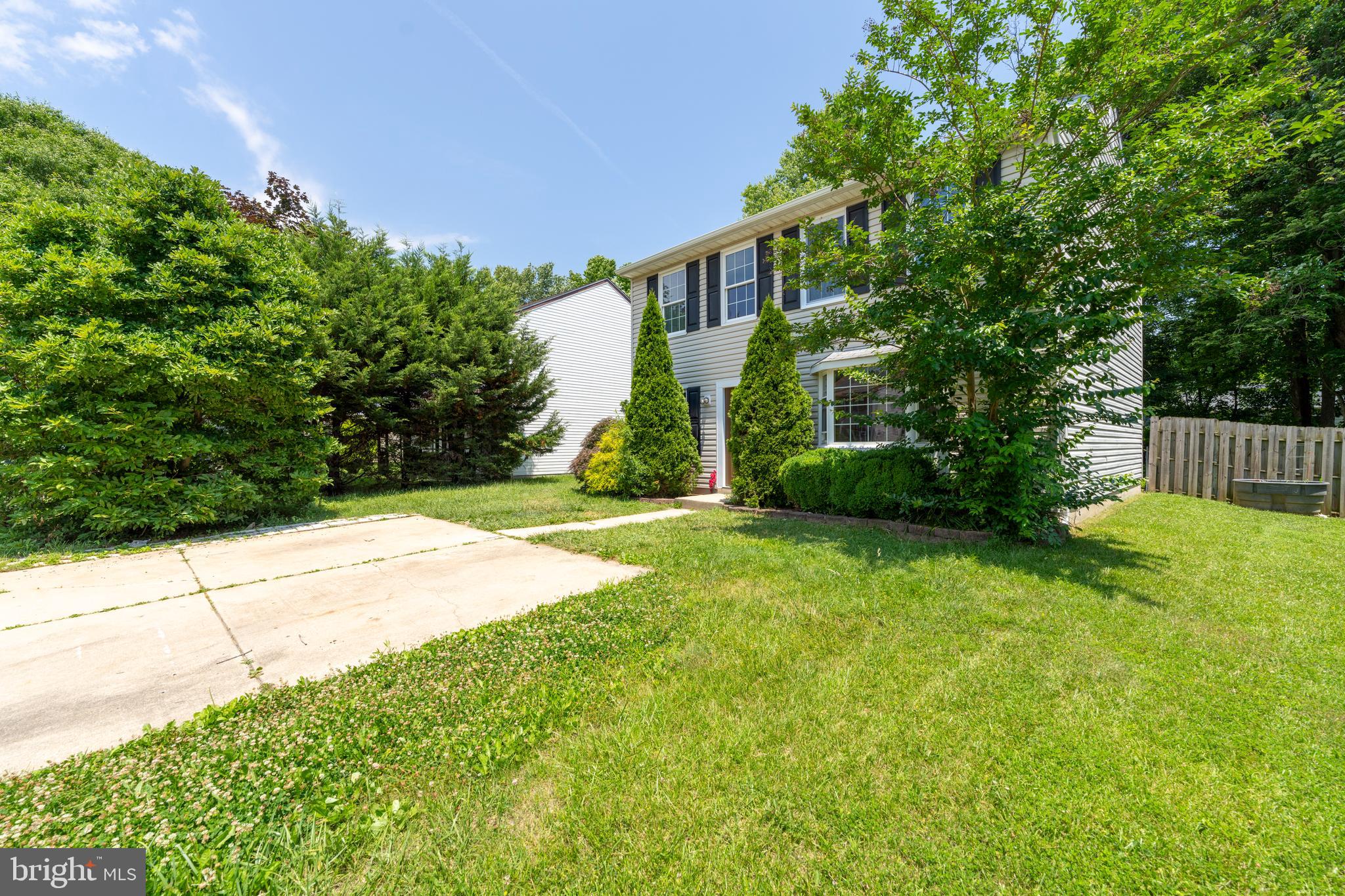 WILLOUGHBY WOODS - Residential