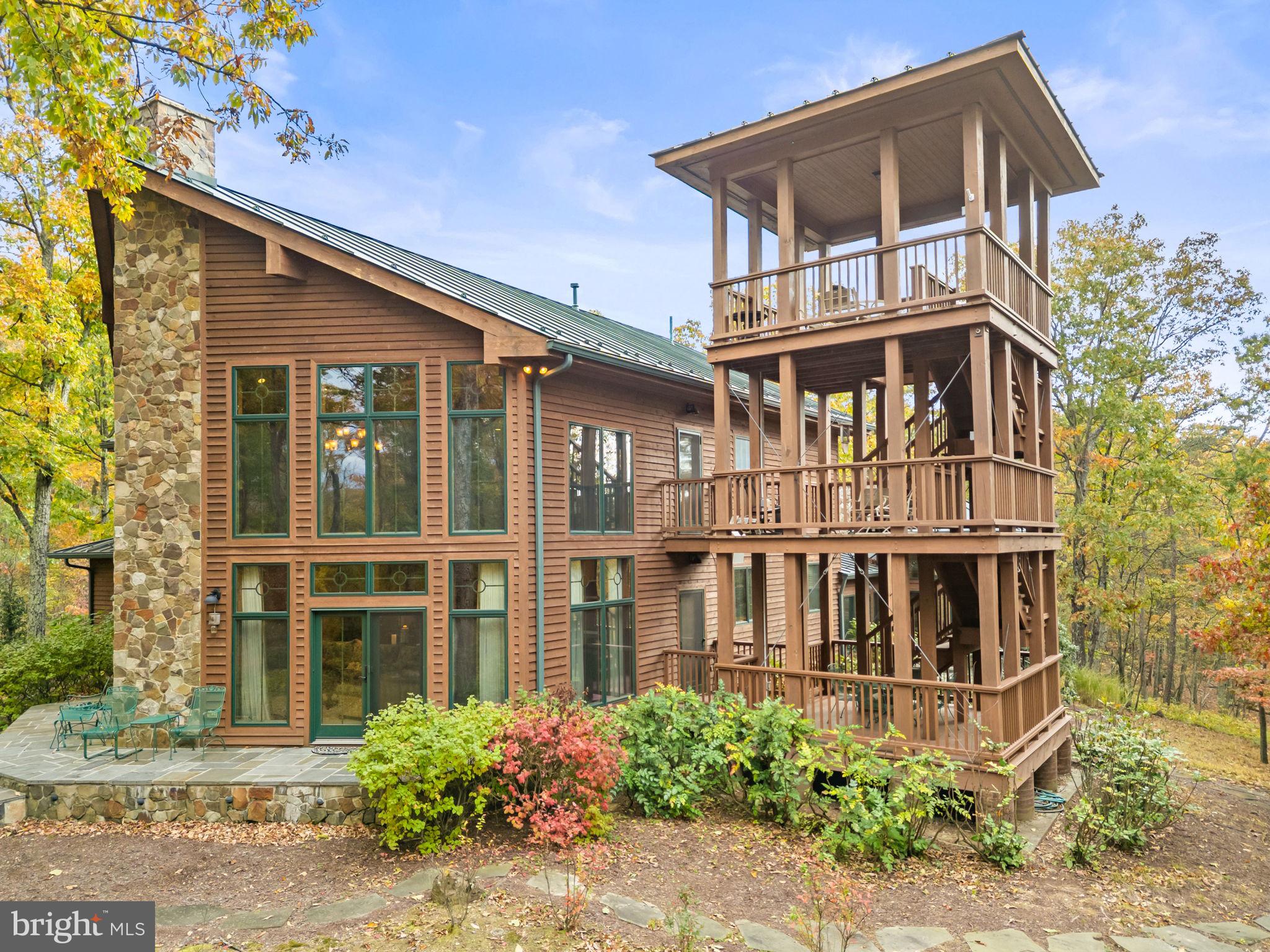 1631 BACK MOUNTAIN ROAD