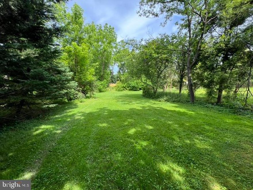 **Lot for Sale: 704 Olney Sandy Spring Rd** 

**Please DO NOT park in the neighbor's driveway**

Build your dream home at 704 Olney Sandy Spring Rd. This prime lot offers an excellent opportunity to build in a serene and highly sought-after location. Nestled in the heart of a charming community, this parcel provides space for a custom residence.  Enjoy the perfect blend of suburban living, convenient access to local amenities, and commuter routes. This lot is ready to transform your vision into reality. Don't miss the chance to own a piece of Sandy Spring's picturesque landscape!