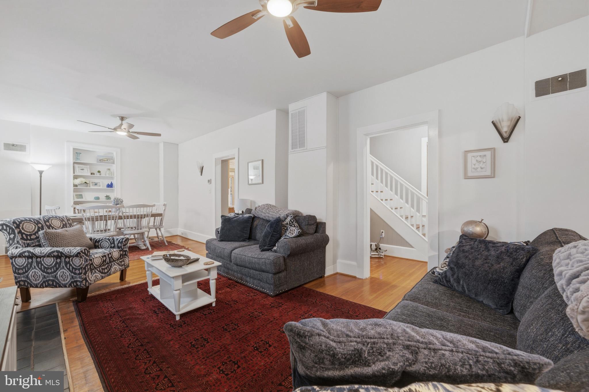 NORTH CHESAPEAKE BEACH - Residential