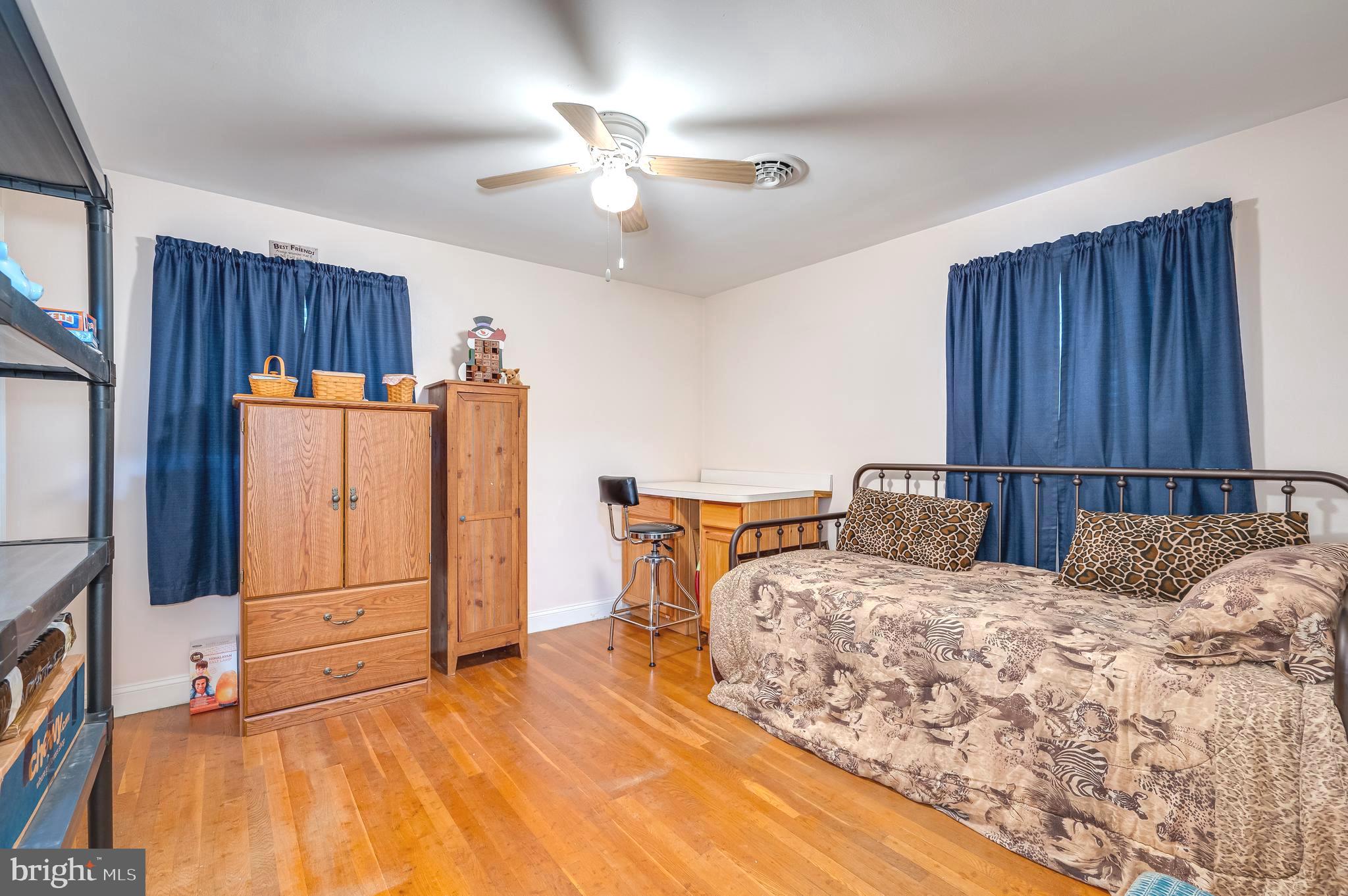 PIKESIDE - Residential