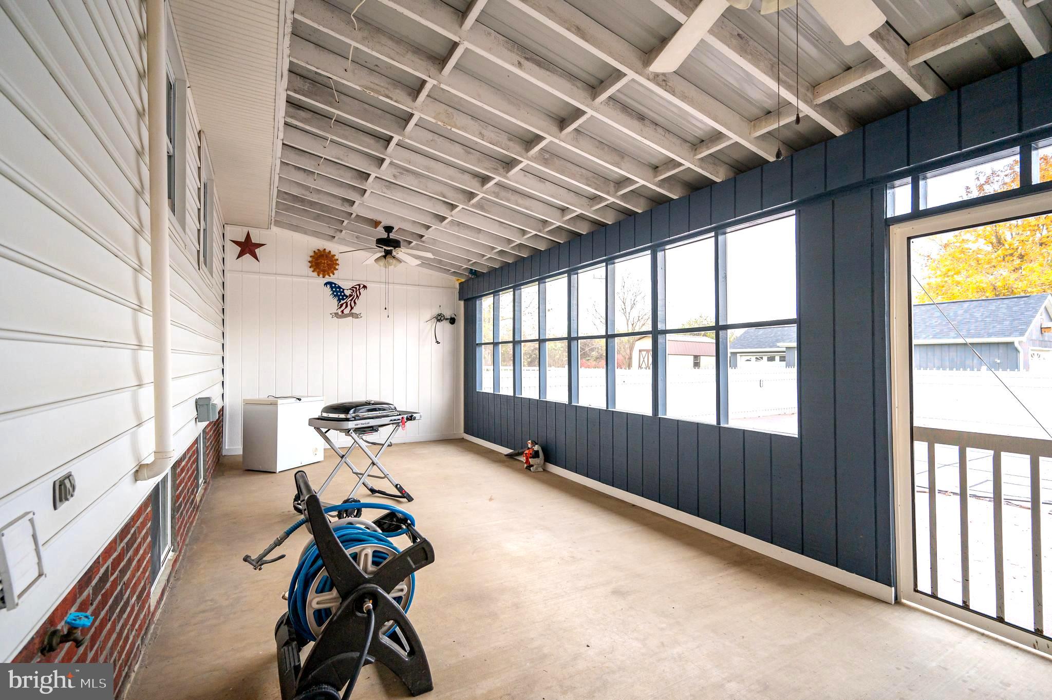 PIKESIDE - Residential