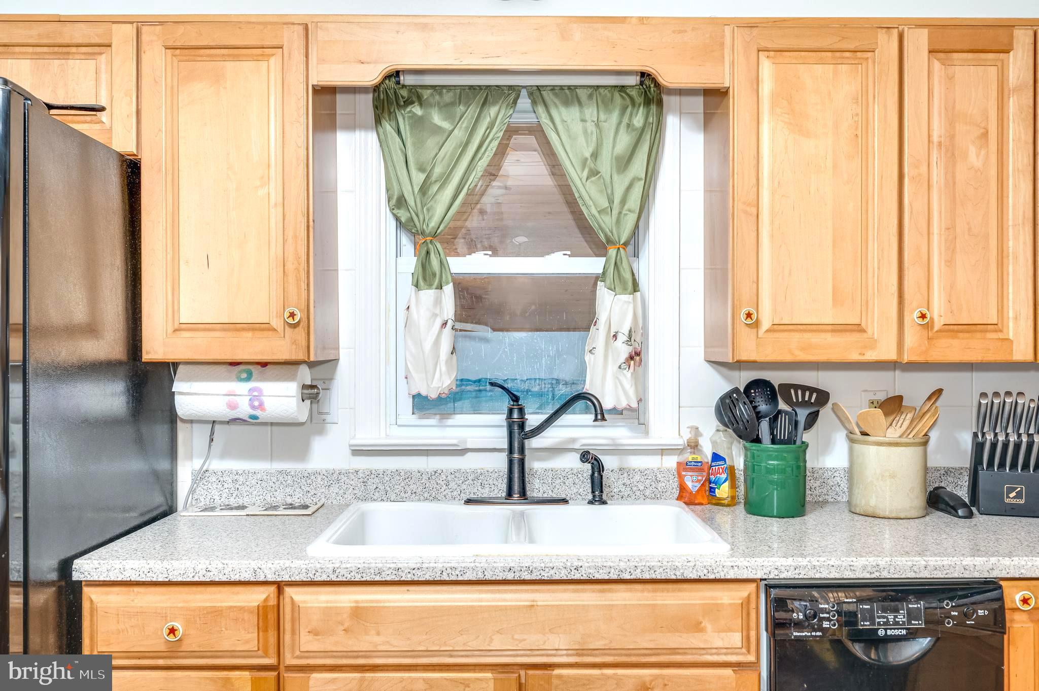 PIKESIDE - Residential