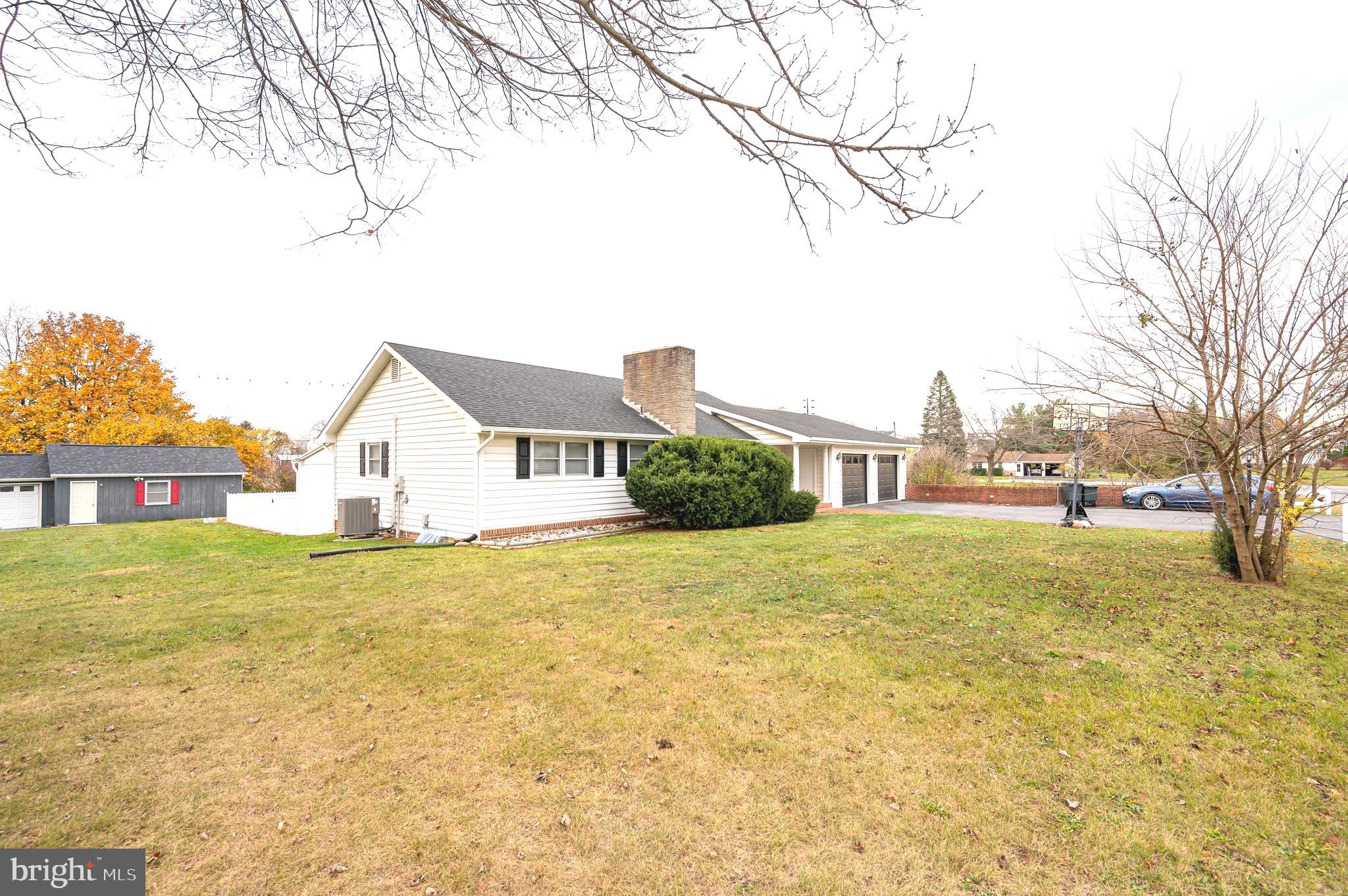 PIKESIDE - Residential