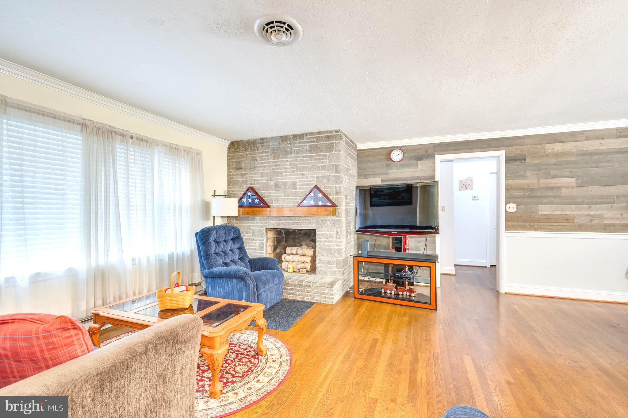 PIKESIDE - Residential