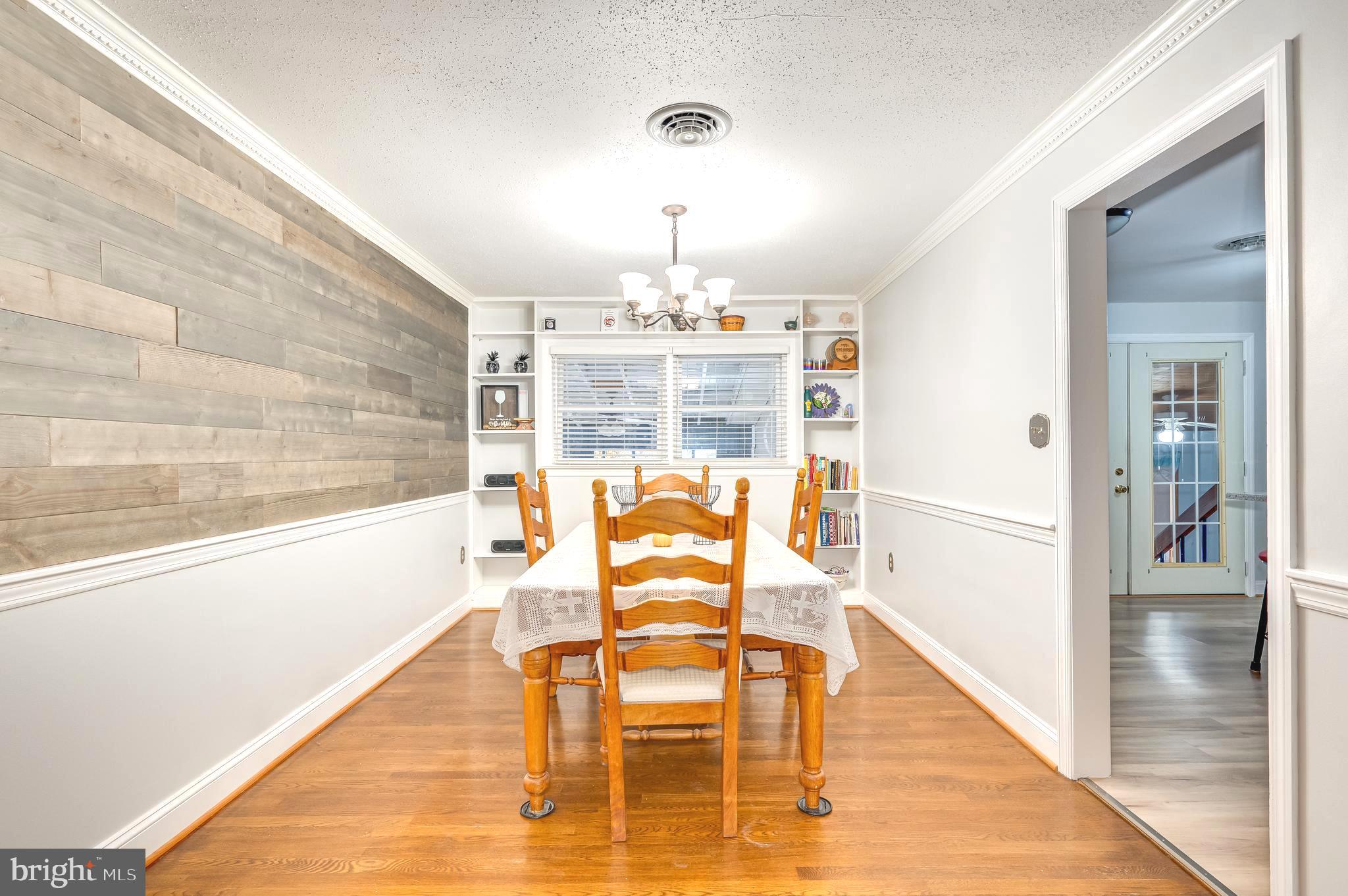 PIKESIDE - Residential