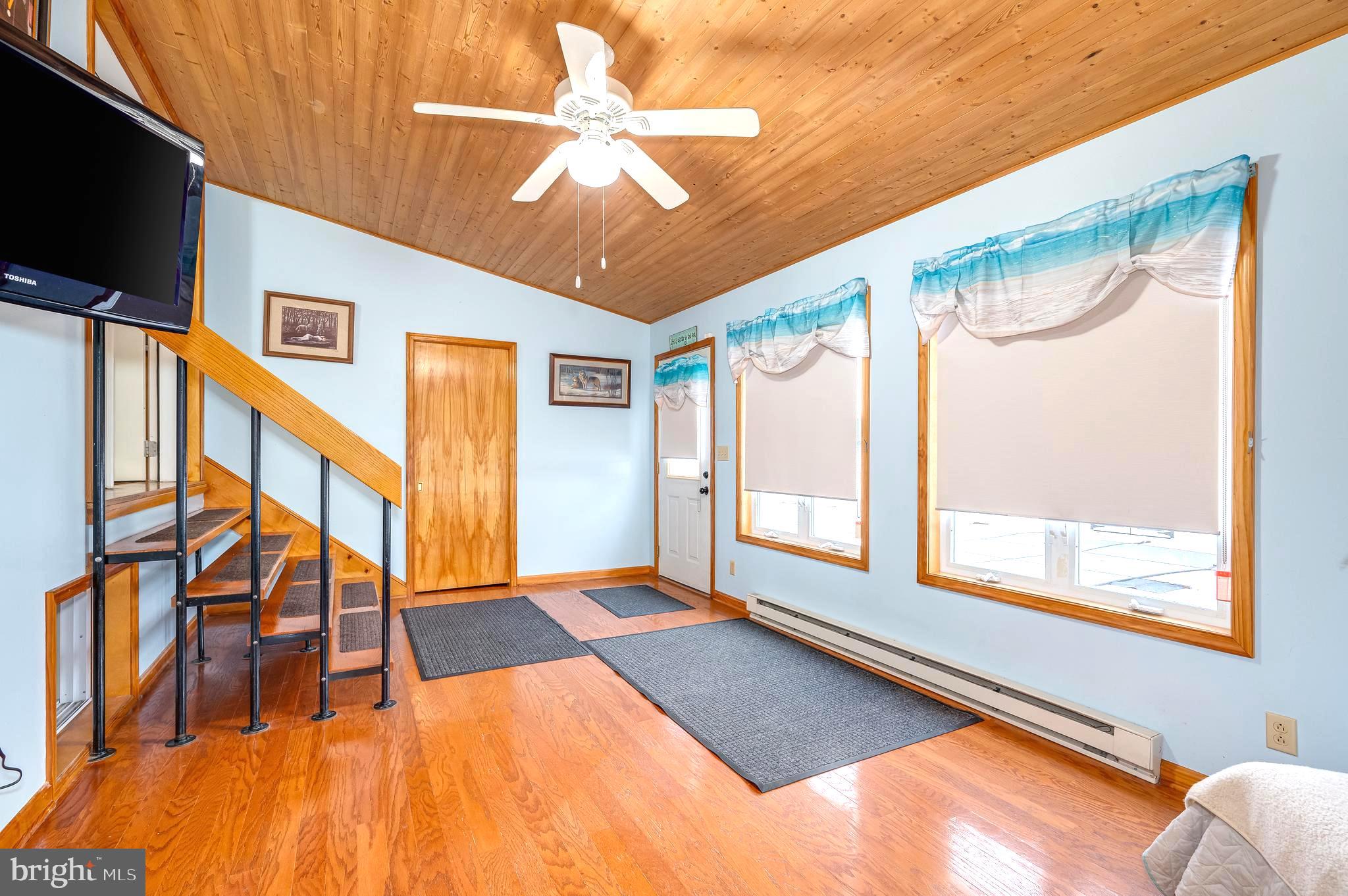 PIKESIDE - Residential