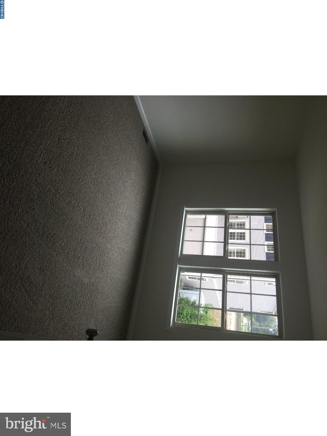 LINDEN HALL - Residential