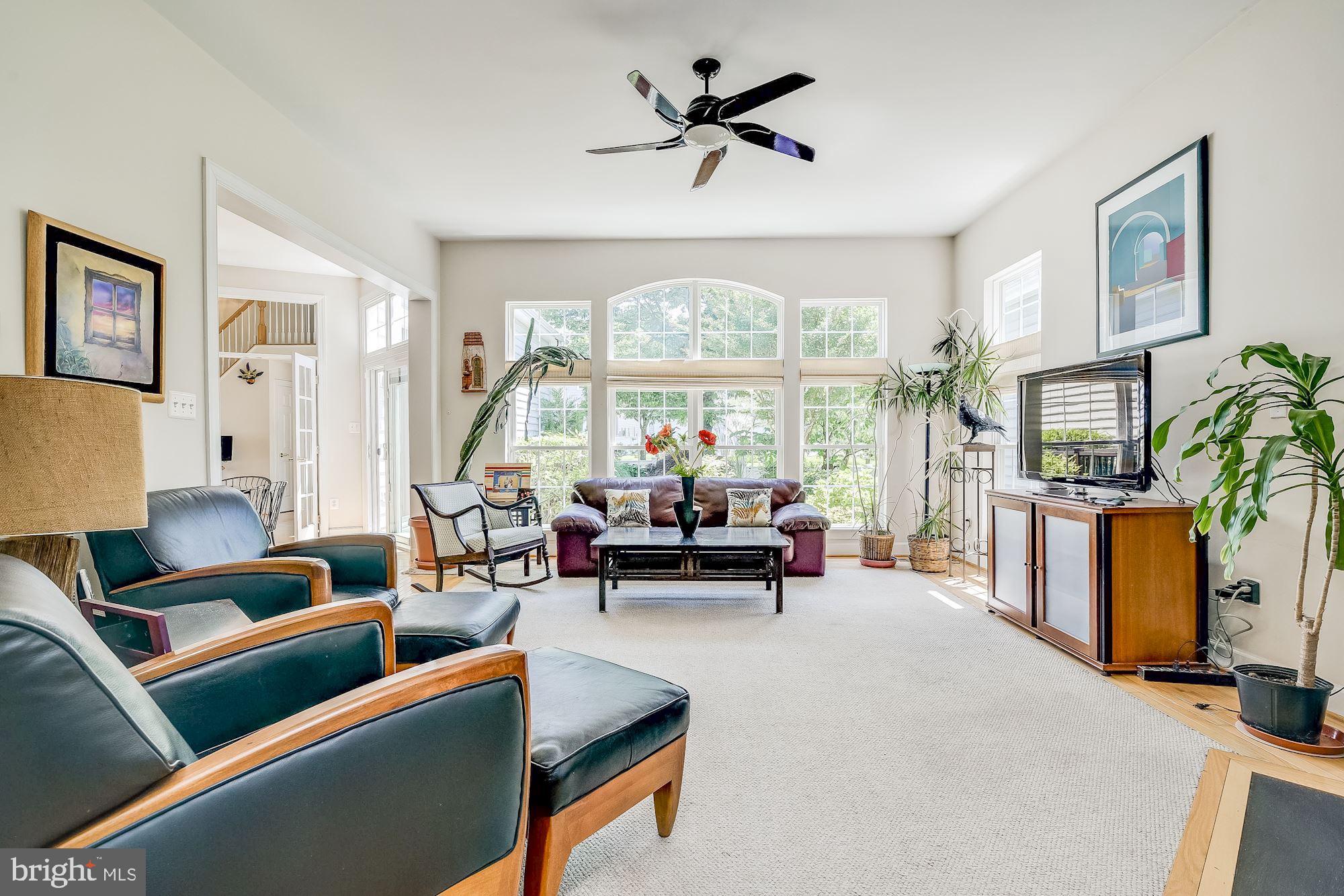 KING FARM WATKINS POND - Residential