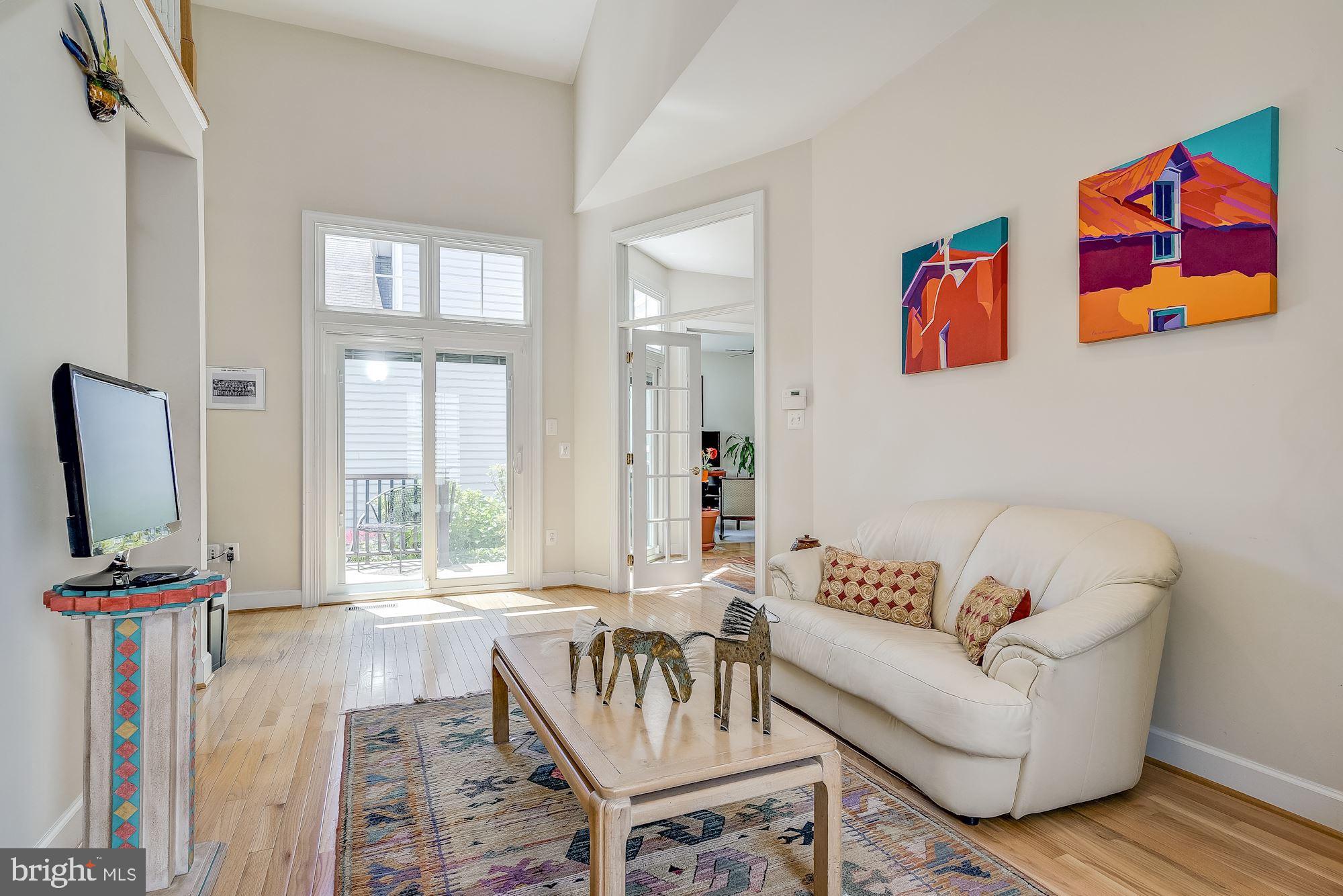 KING FARM WATKINS POND - Residential