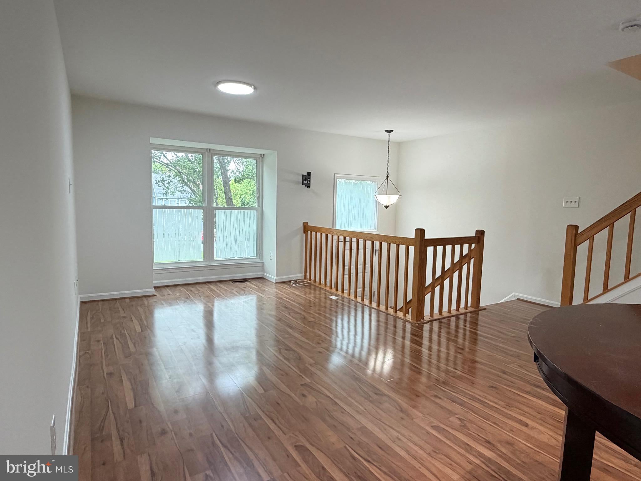 9609 CLOCKTOWER LANE