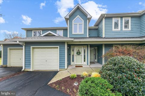 Condo For Sale - 29 Dogwood Avenue<br/> LEWES, DE 19958