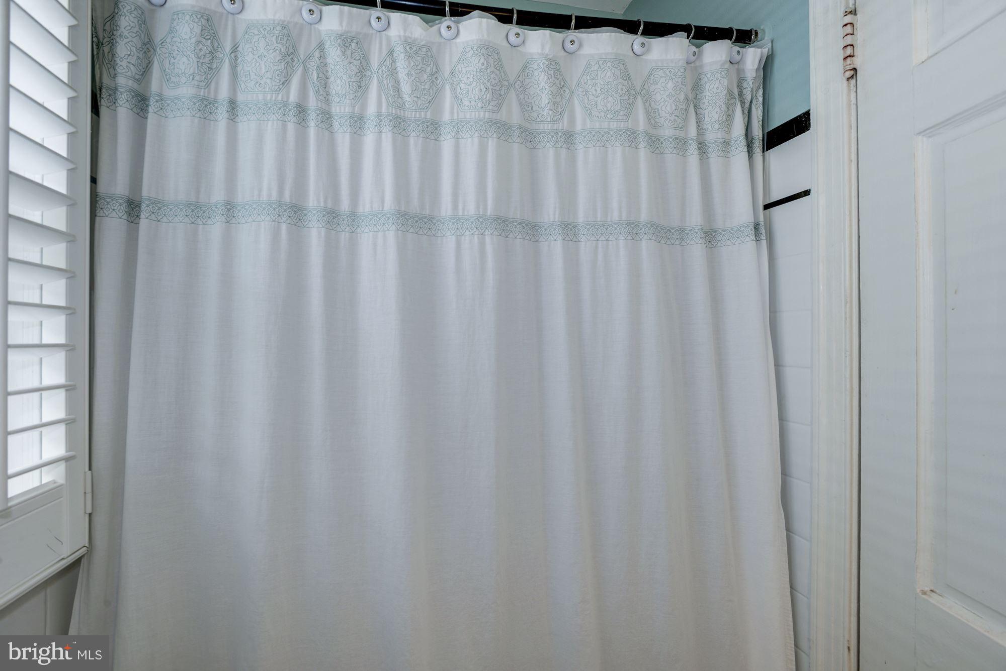 GLENCARLYN - Residential