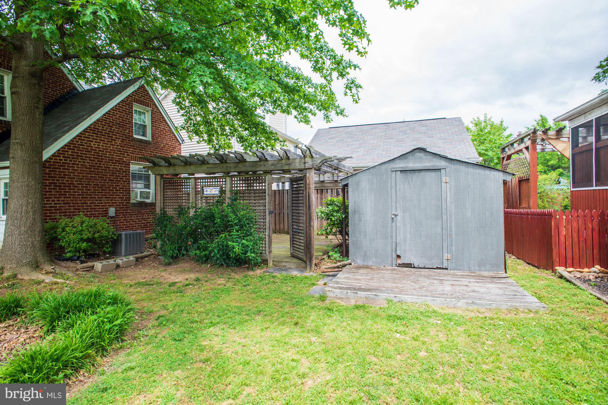 GLENCARLYN - Residential