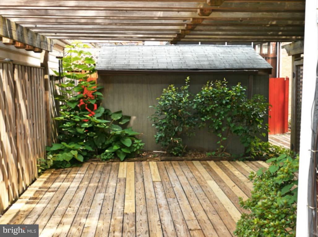 GLENCARLYN - Residential