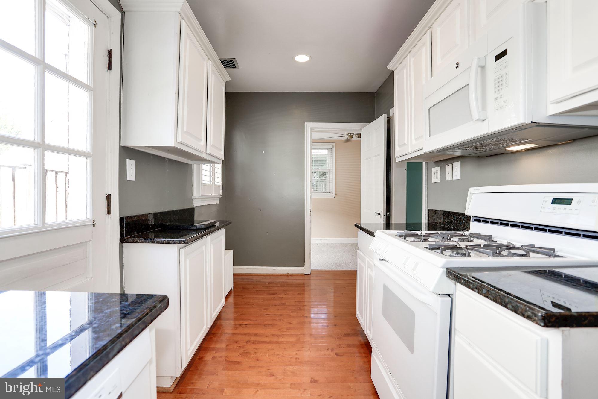 GLENCARLYN - Residential