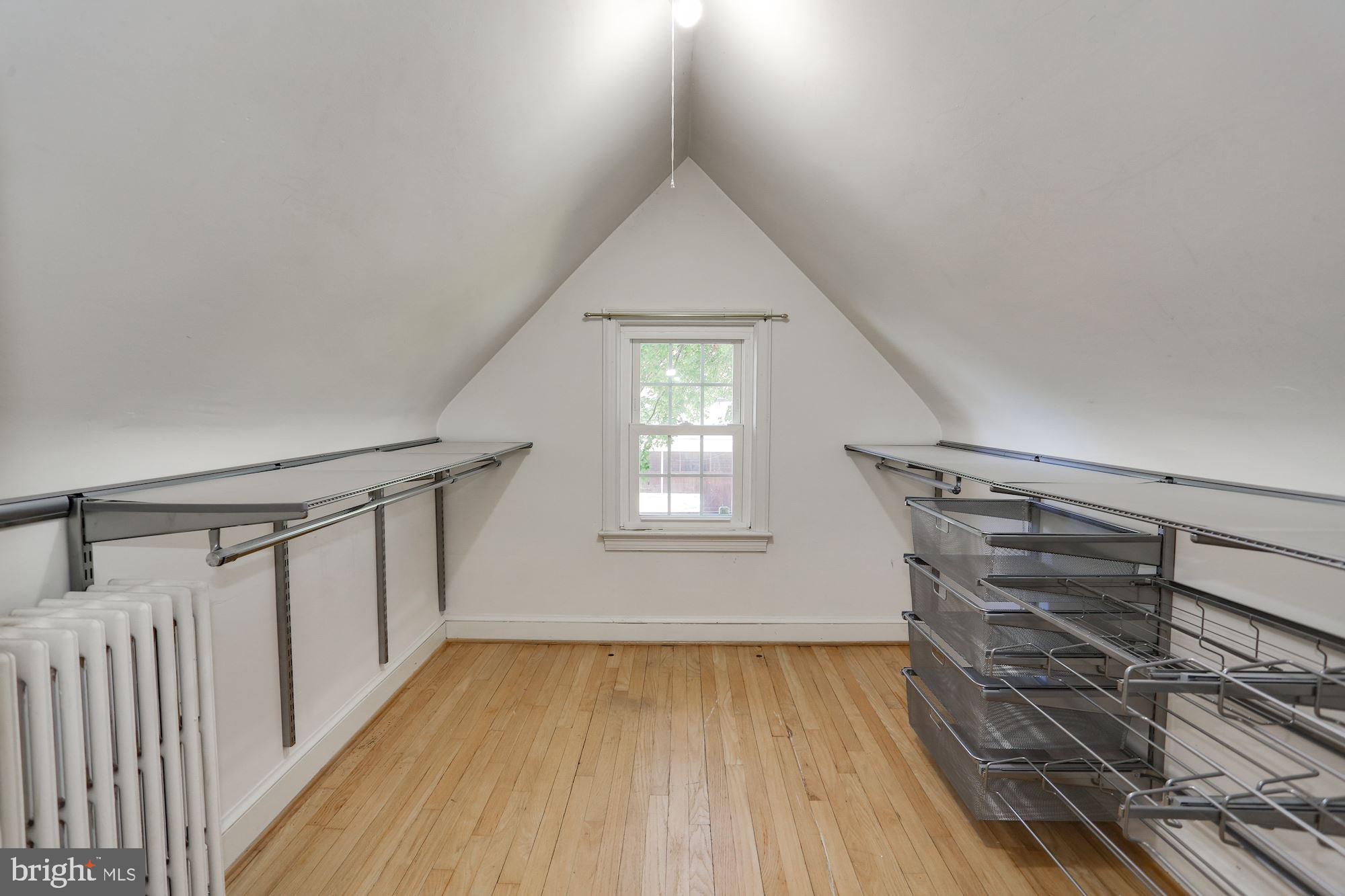 GLENCARLYN - Residential