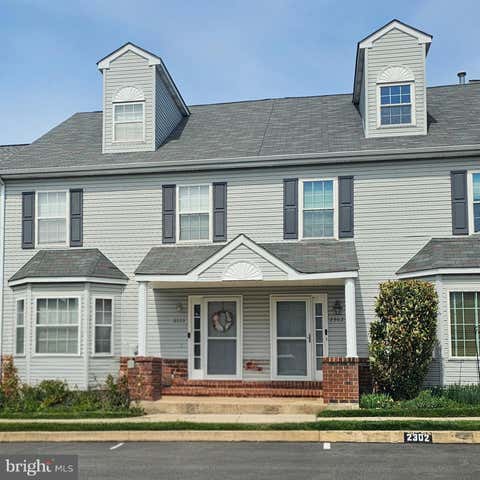 Townhouse For Sale - 2303 Grant Court<br/> NORRISTOWN, PA 19403