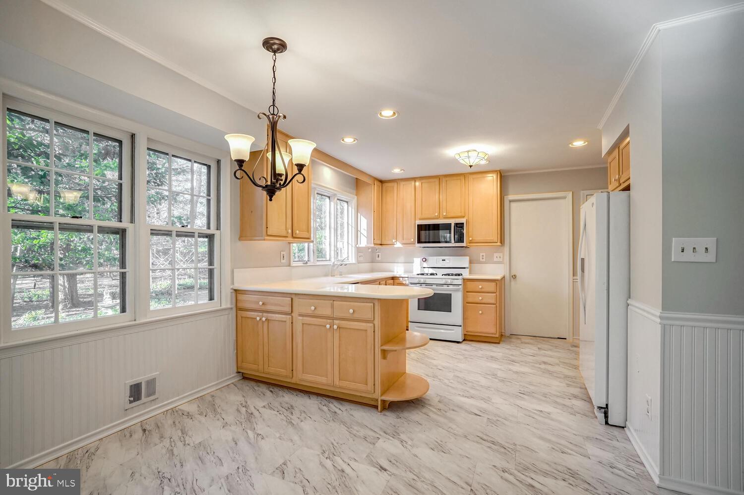 INVERNESS FOREST - Residential