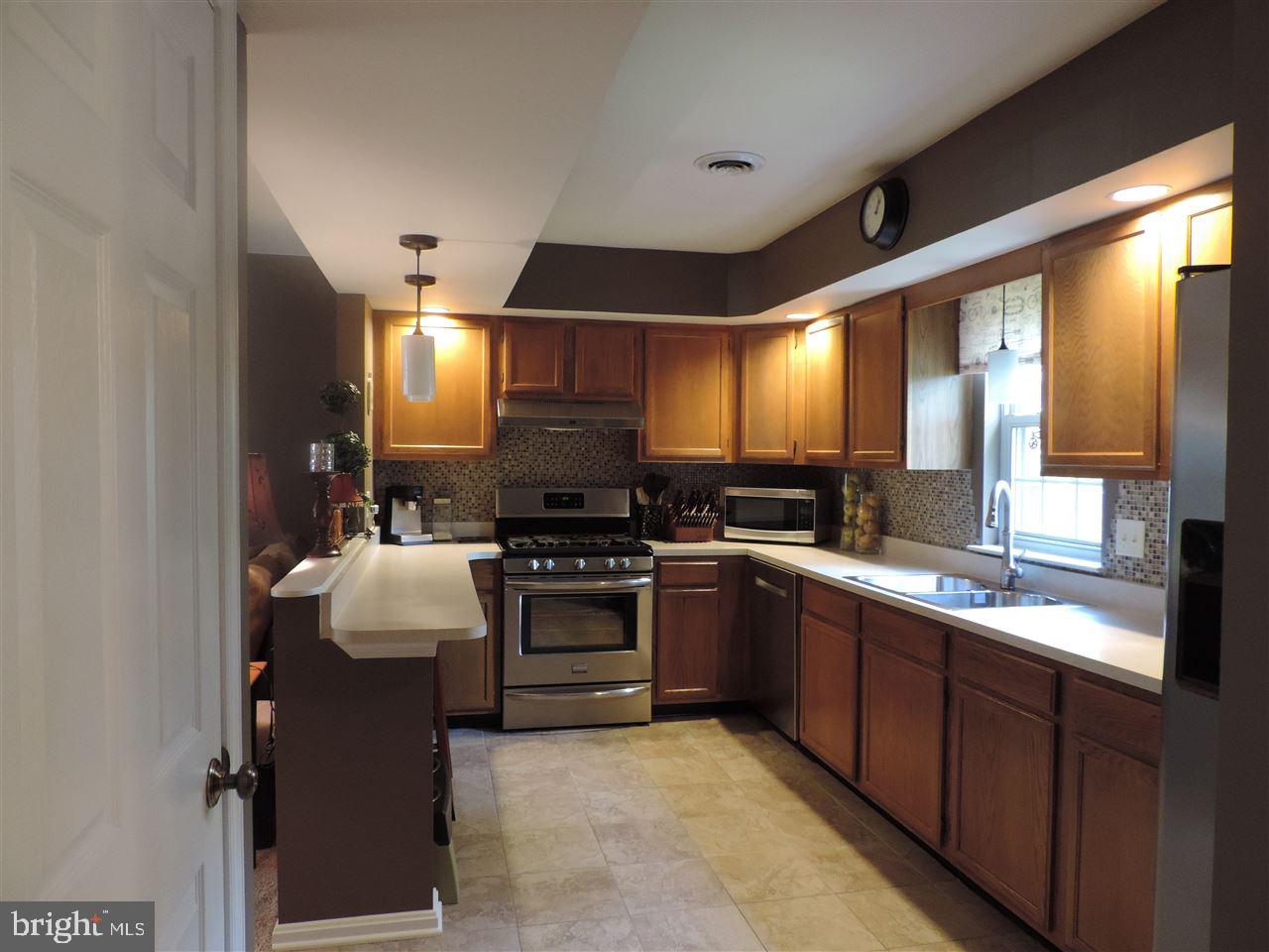 WOODLAND VIEW - Residential