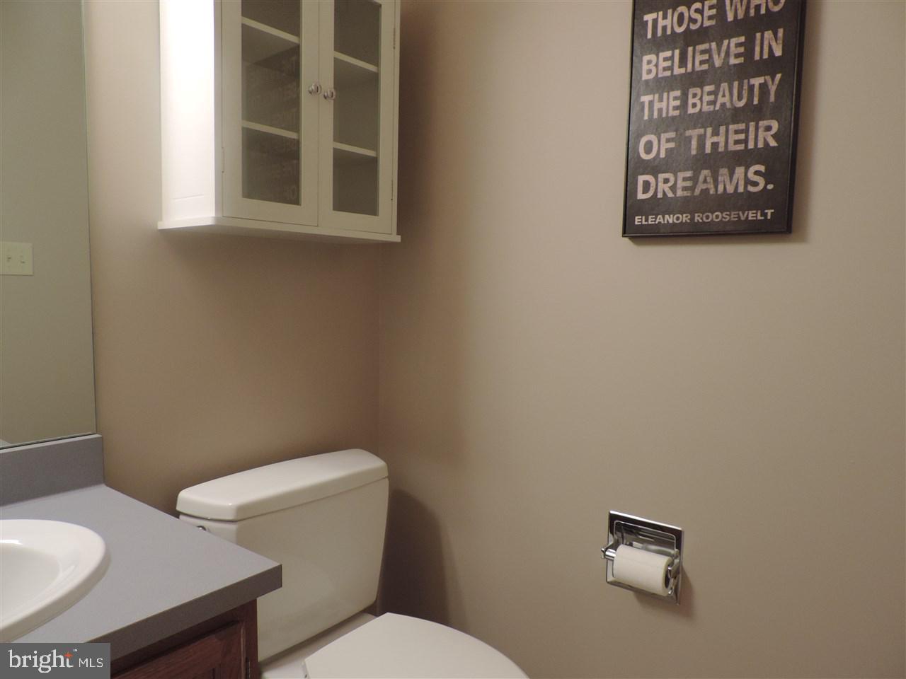 WOODLAND VIEW - Residential