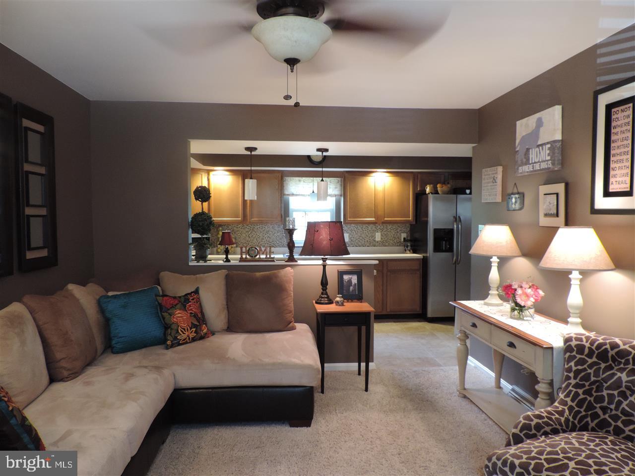 WOODLAND VIEW - Residential