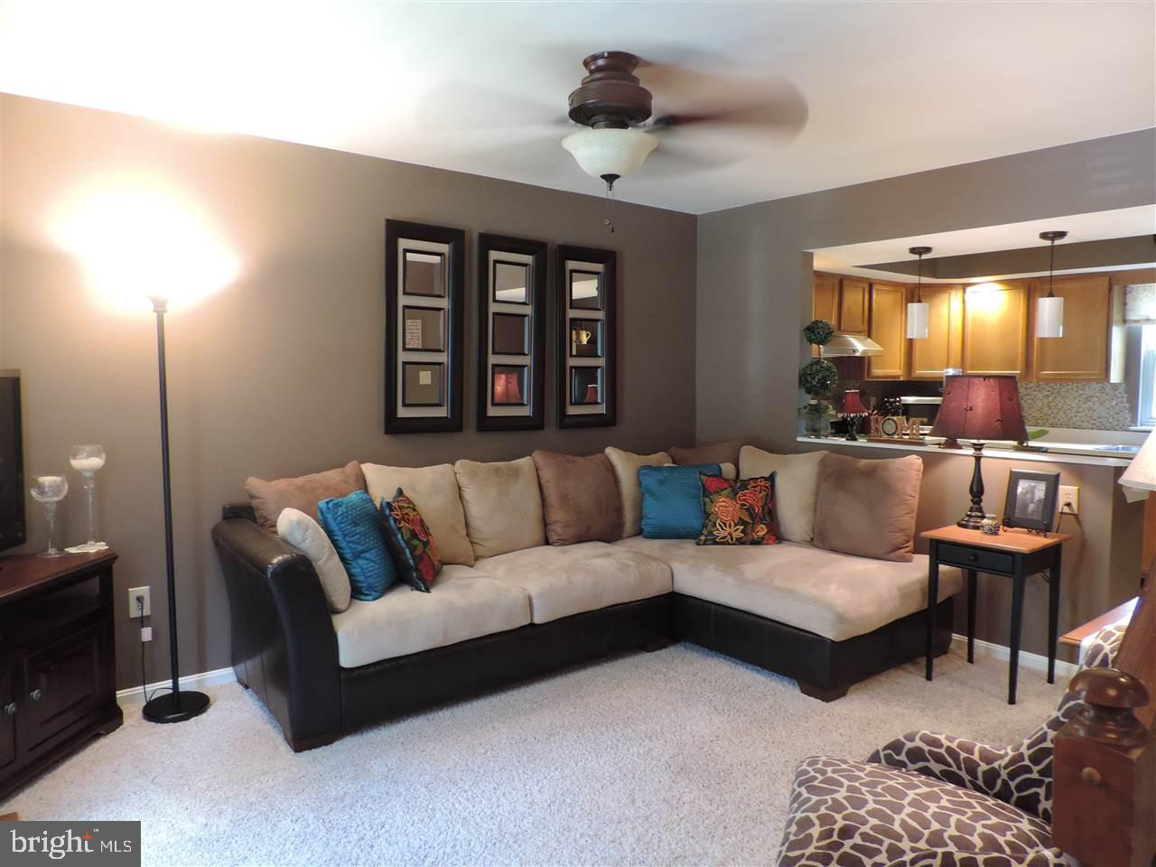 WOODLAND VIEW - Residential