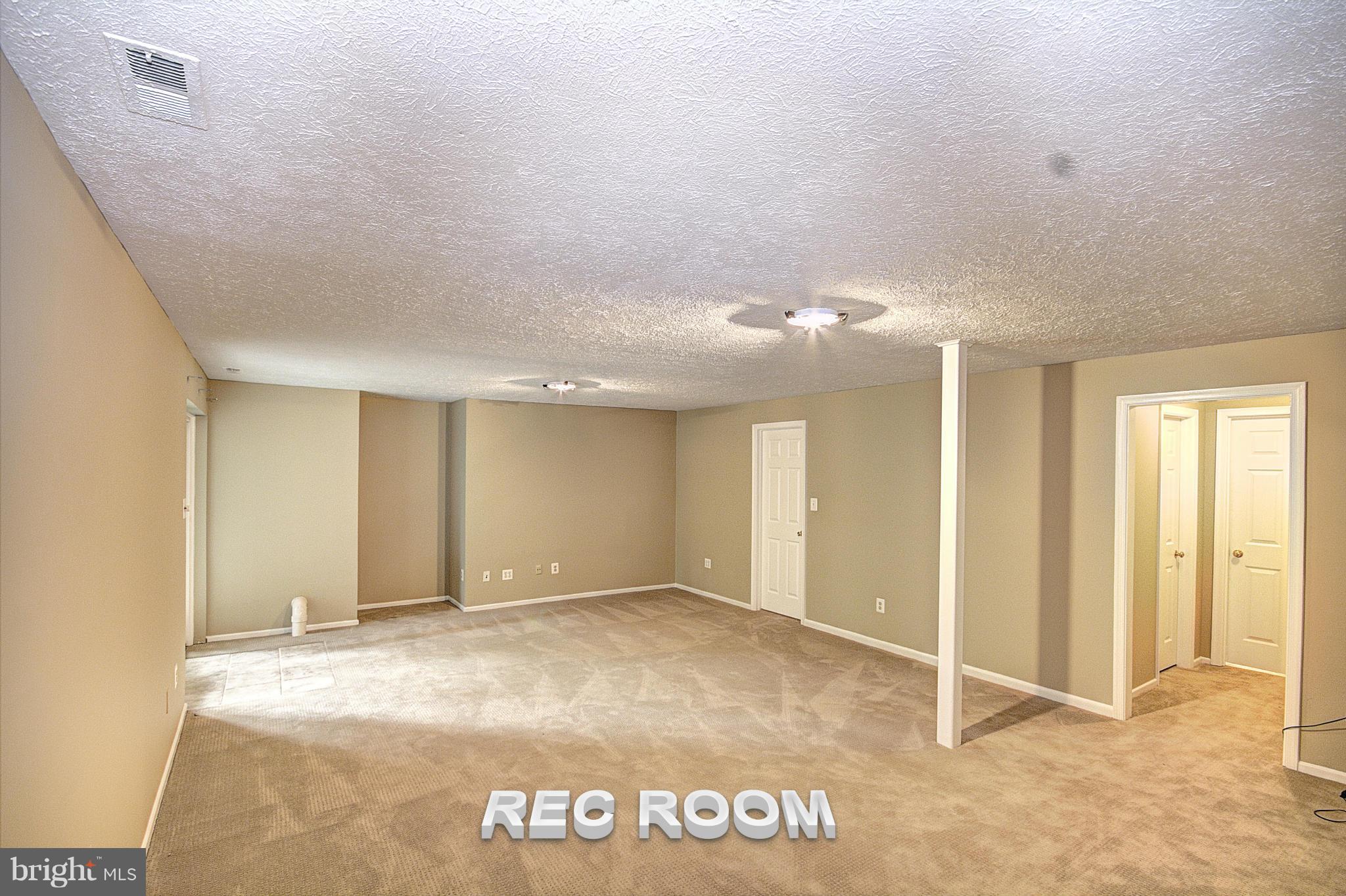 FAIR OAKS ESTATES - Residential