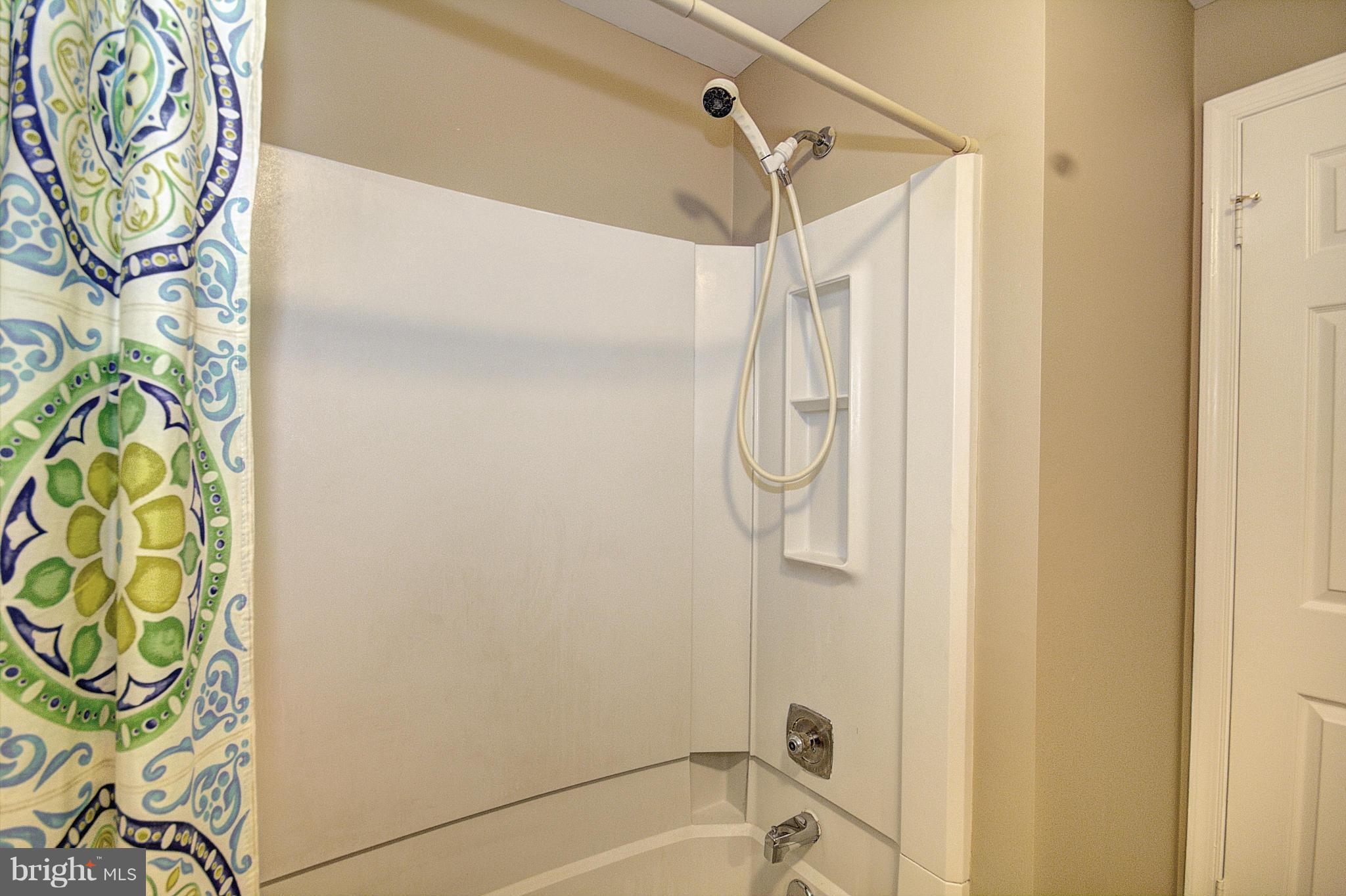 FAIR OAKS ESTATES - Residential