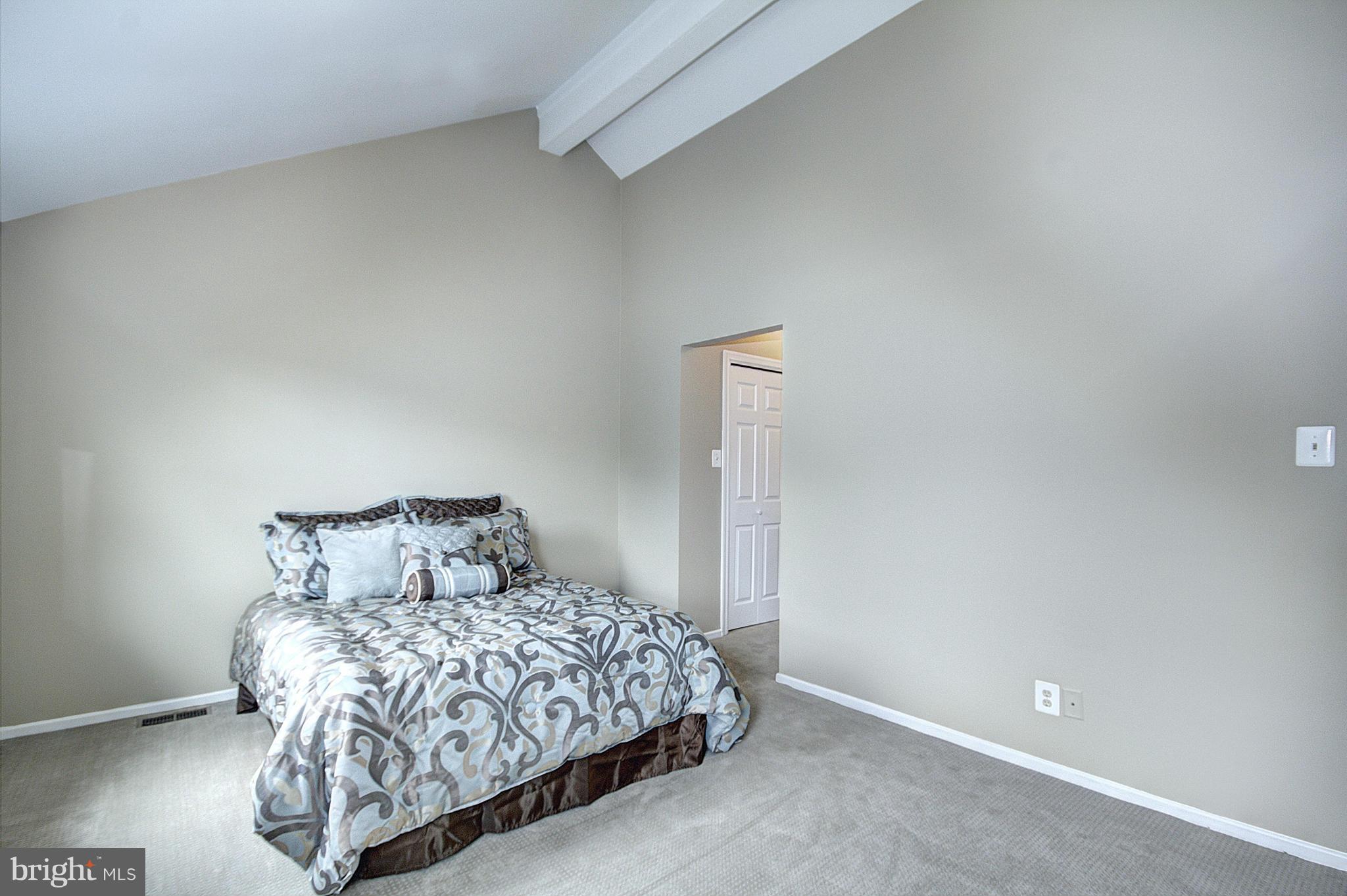 FAIR OAKS ESTATES - Residential