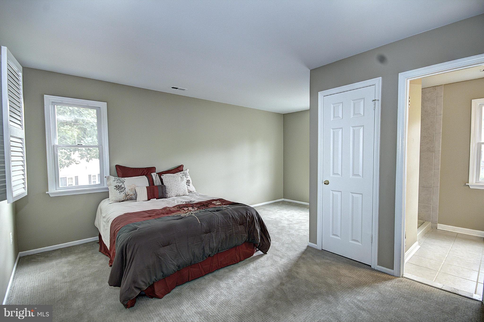 FAIR OAKS ESTATES - Residential