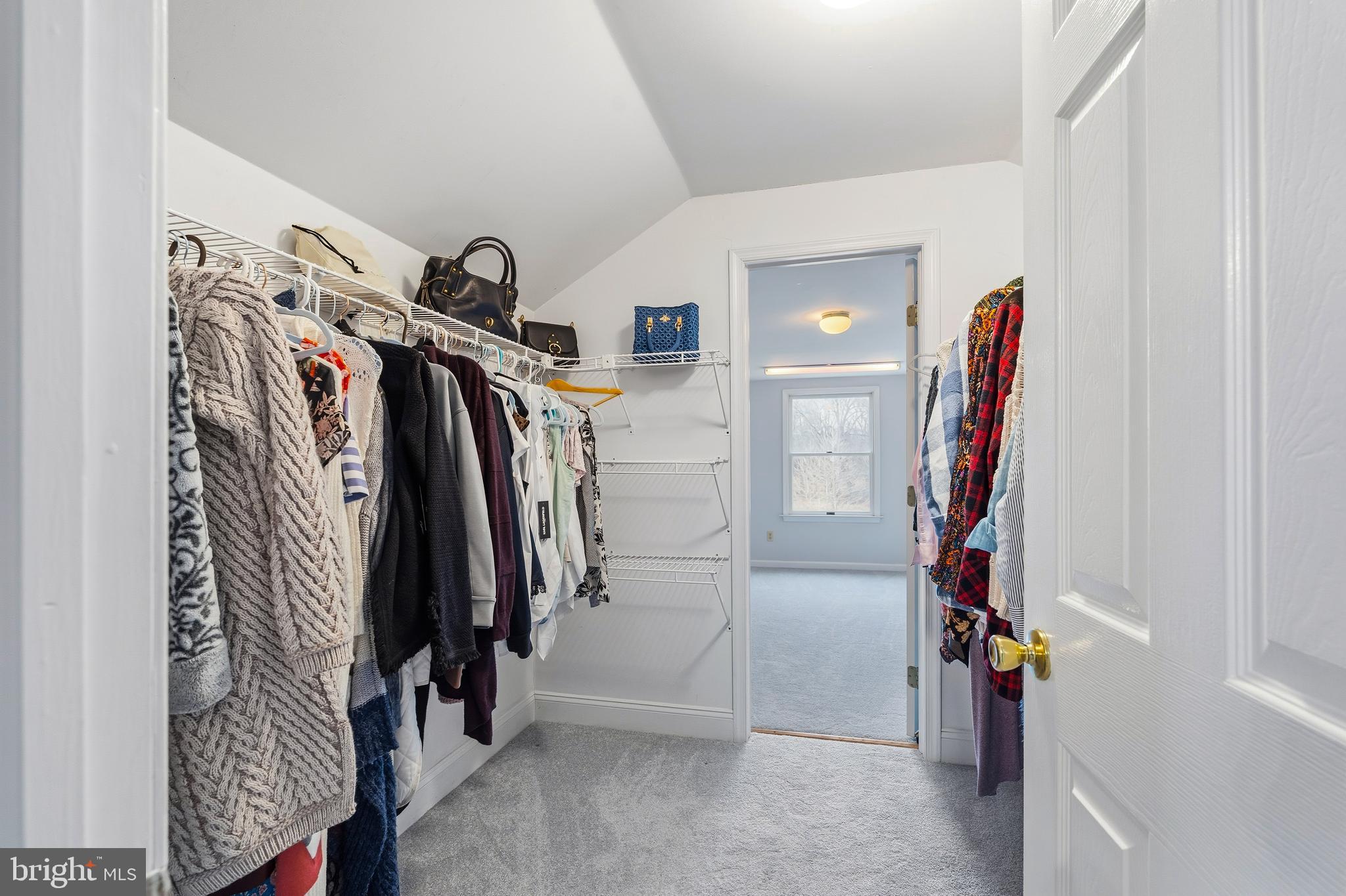 BLUE BALL VILLAGE - Residential