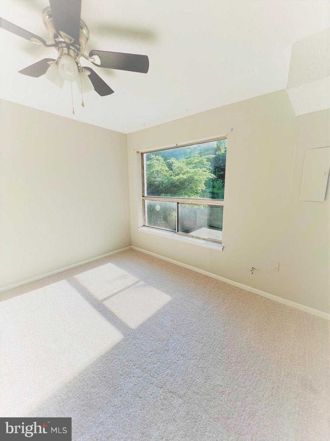 GREENBRIAR CONDO - Residential Lease