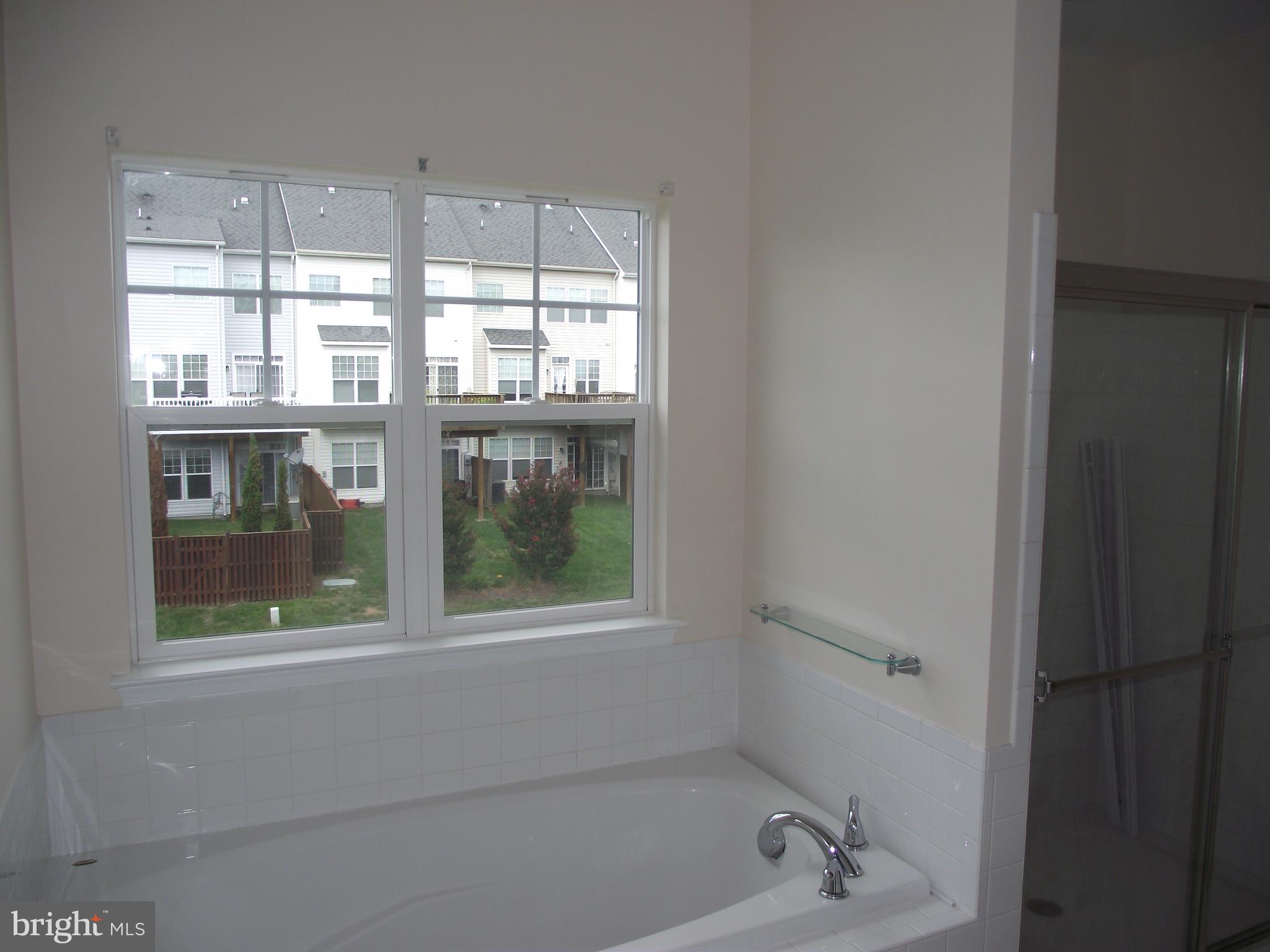 WOODSTREAM - Residential Lease