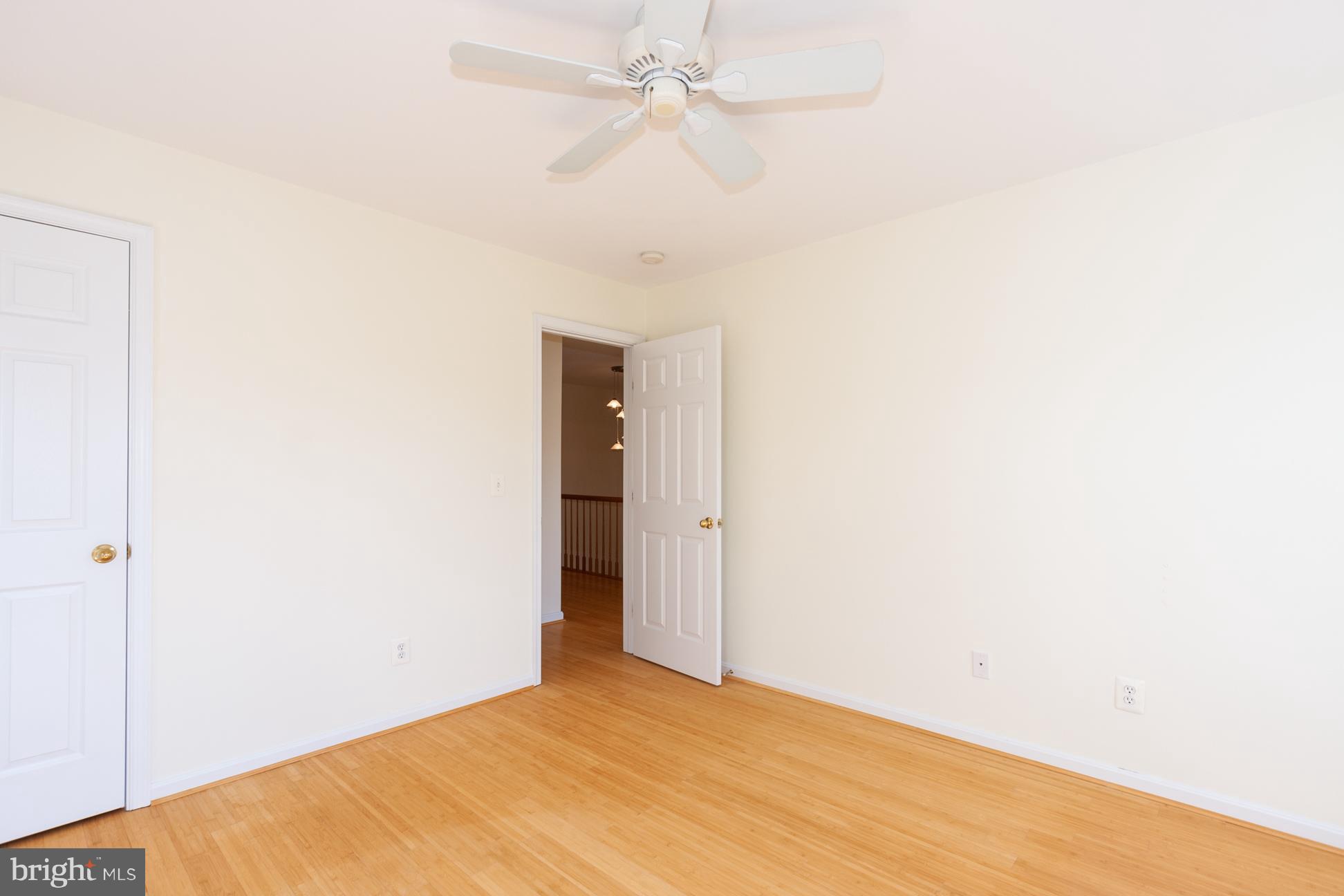 MOUNT WASHINGTON - Residential