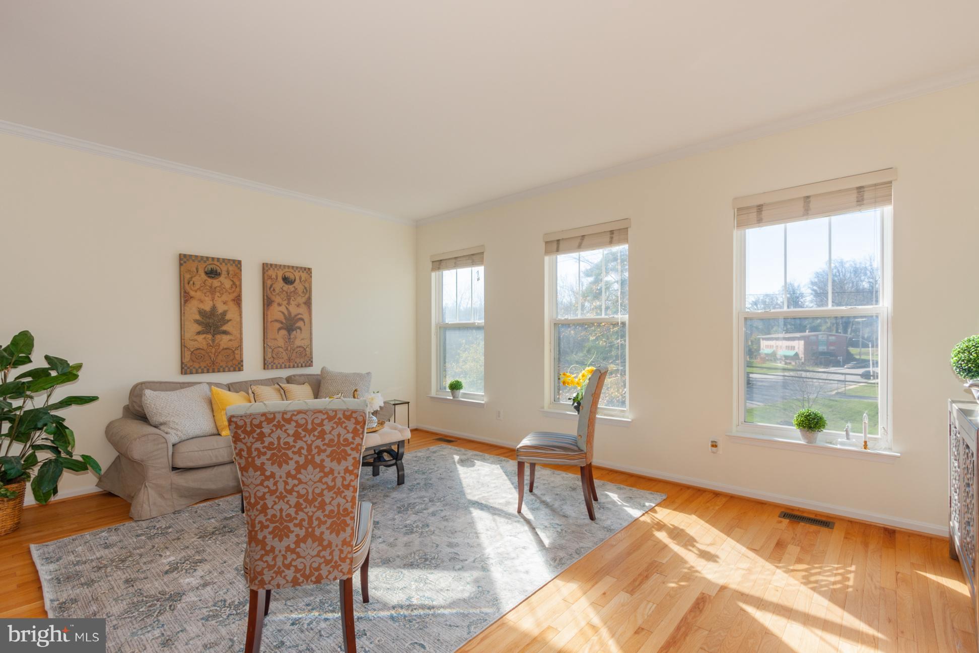 MOUNT WASHINGTON - Residential